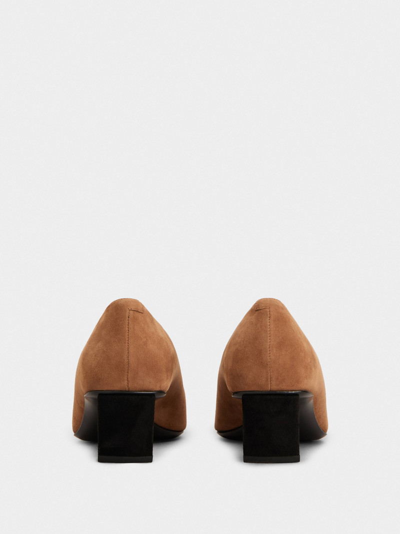 Roger Vivier Belle Vivier Pumps in suede outlook
