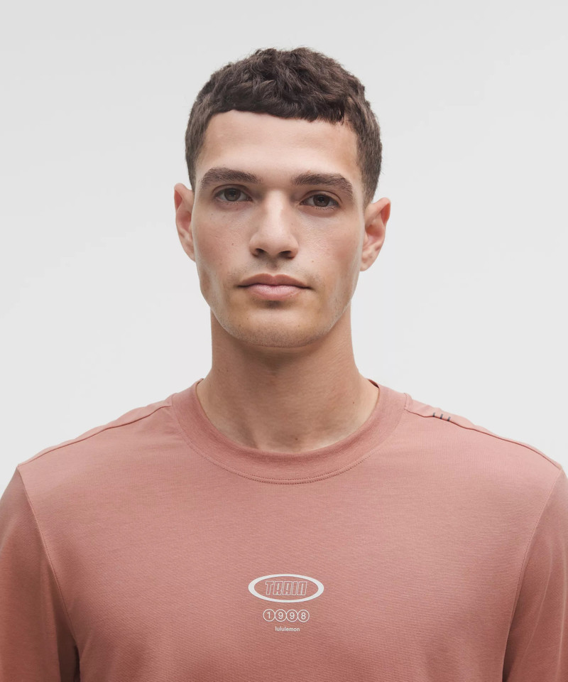 Zeroed In Long-Sleeve Shirt *Graphic 4