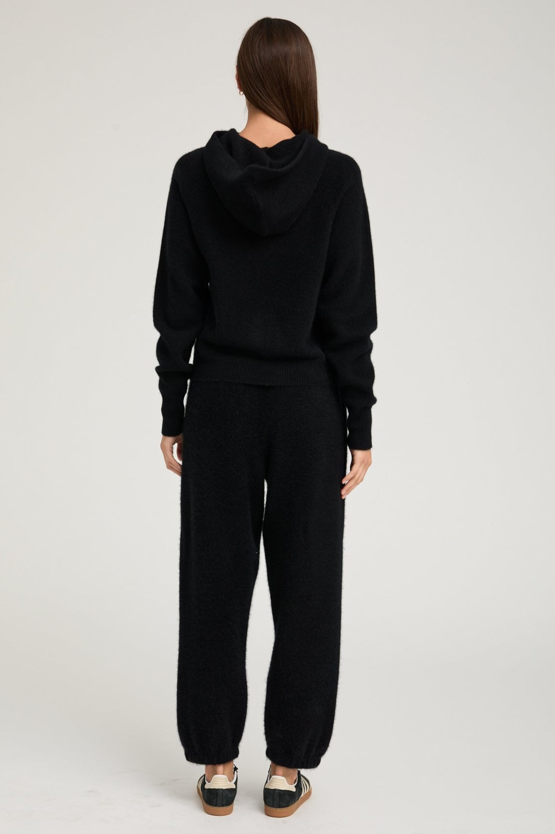BLACK CASHMERE SWEATPANTS - 3