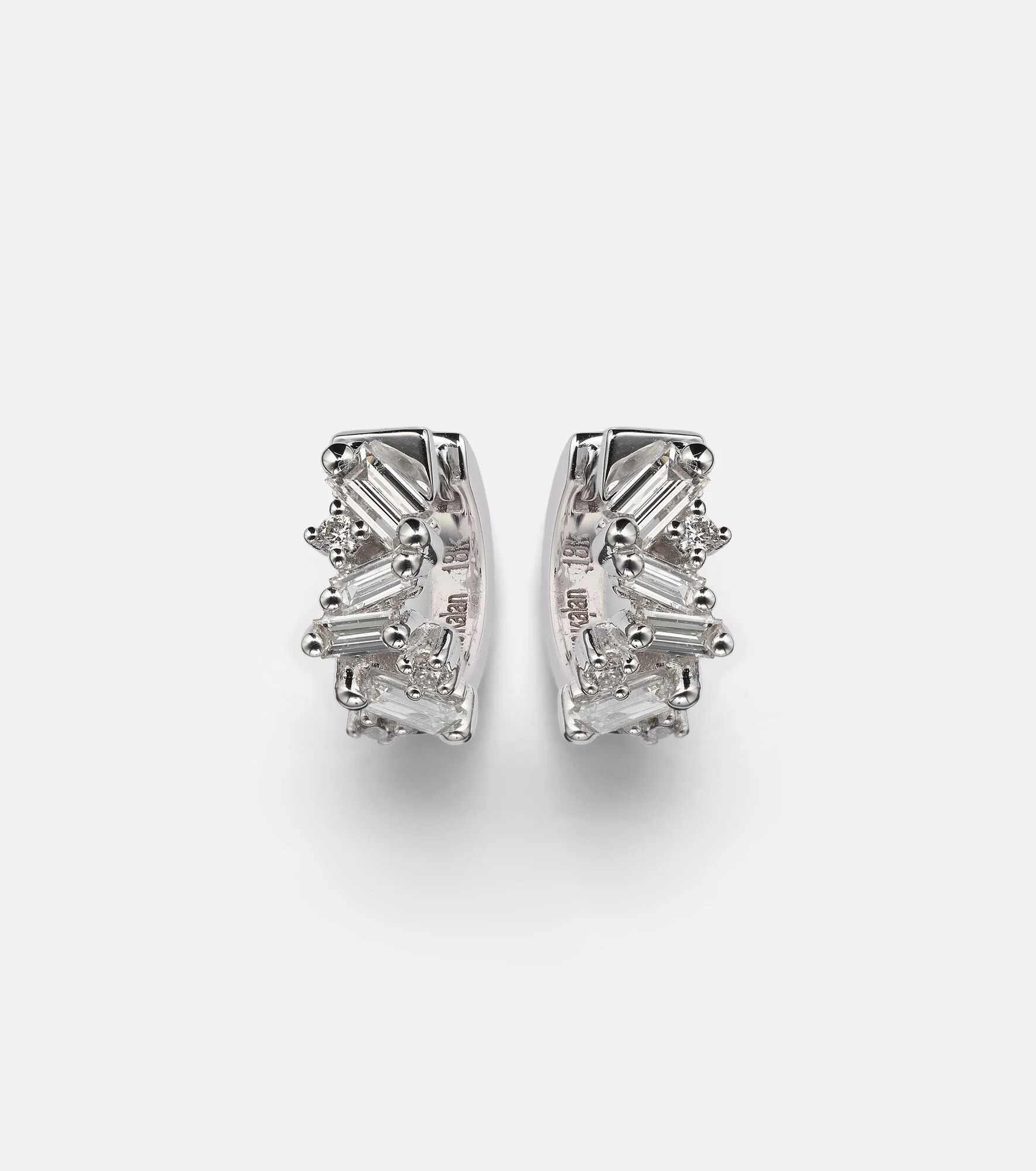 Frenzy 18kt white gold huggies with diamonds - 1
