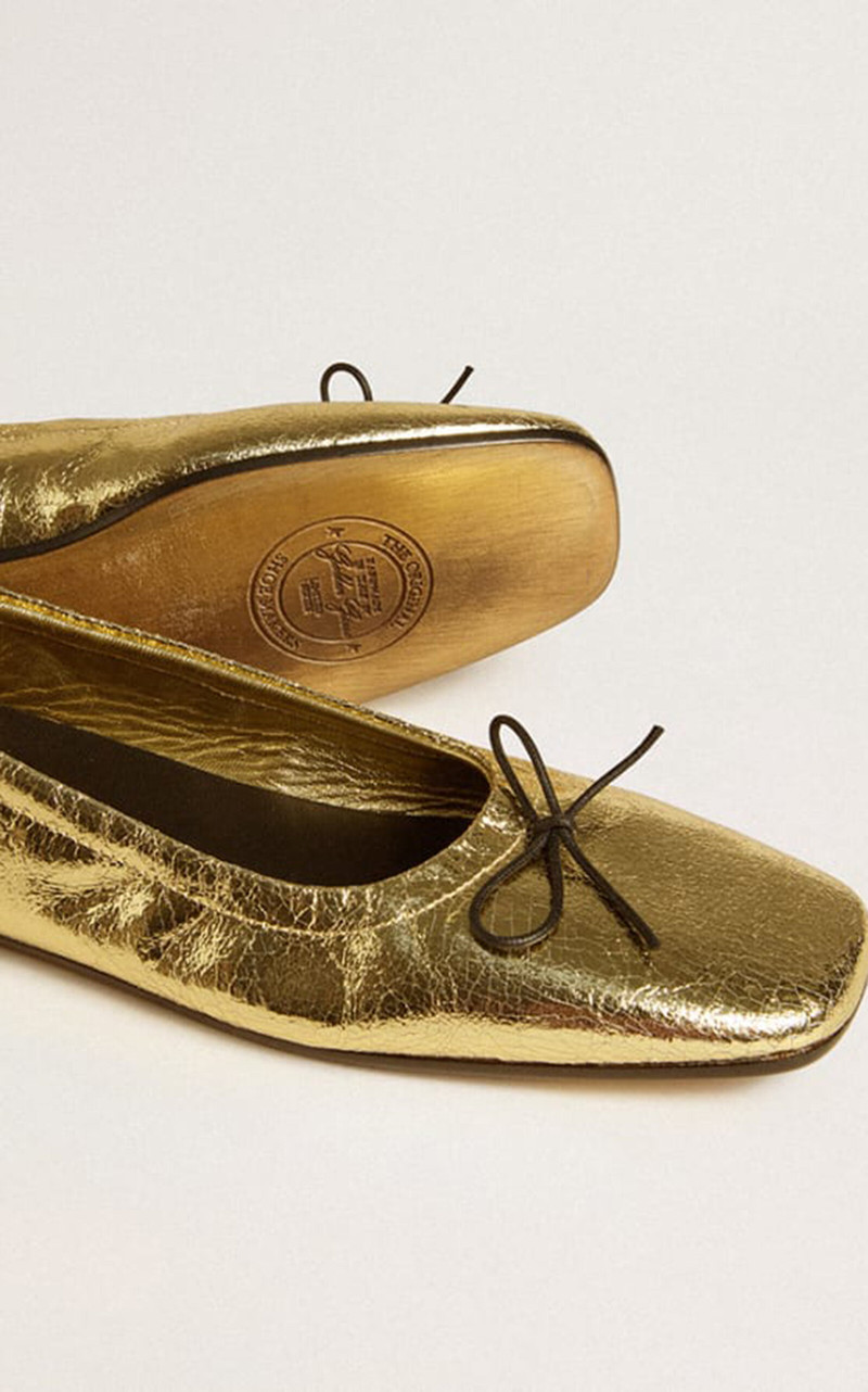 Amy 박판으로 만들어진 주름을 잡은 Ballerina Flats 금 5