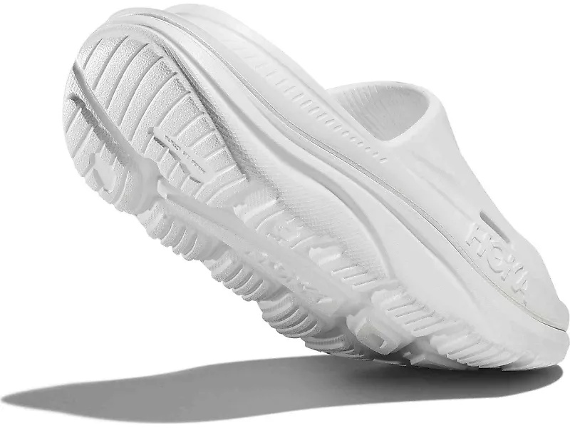 HOKA Ora Recovery Slide 3 - 5