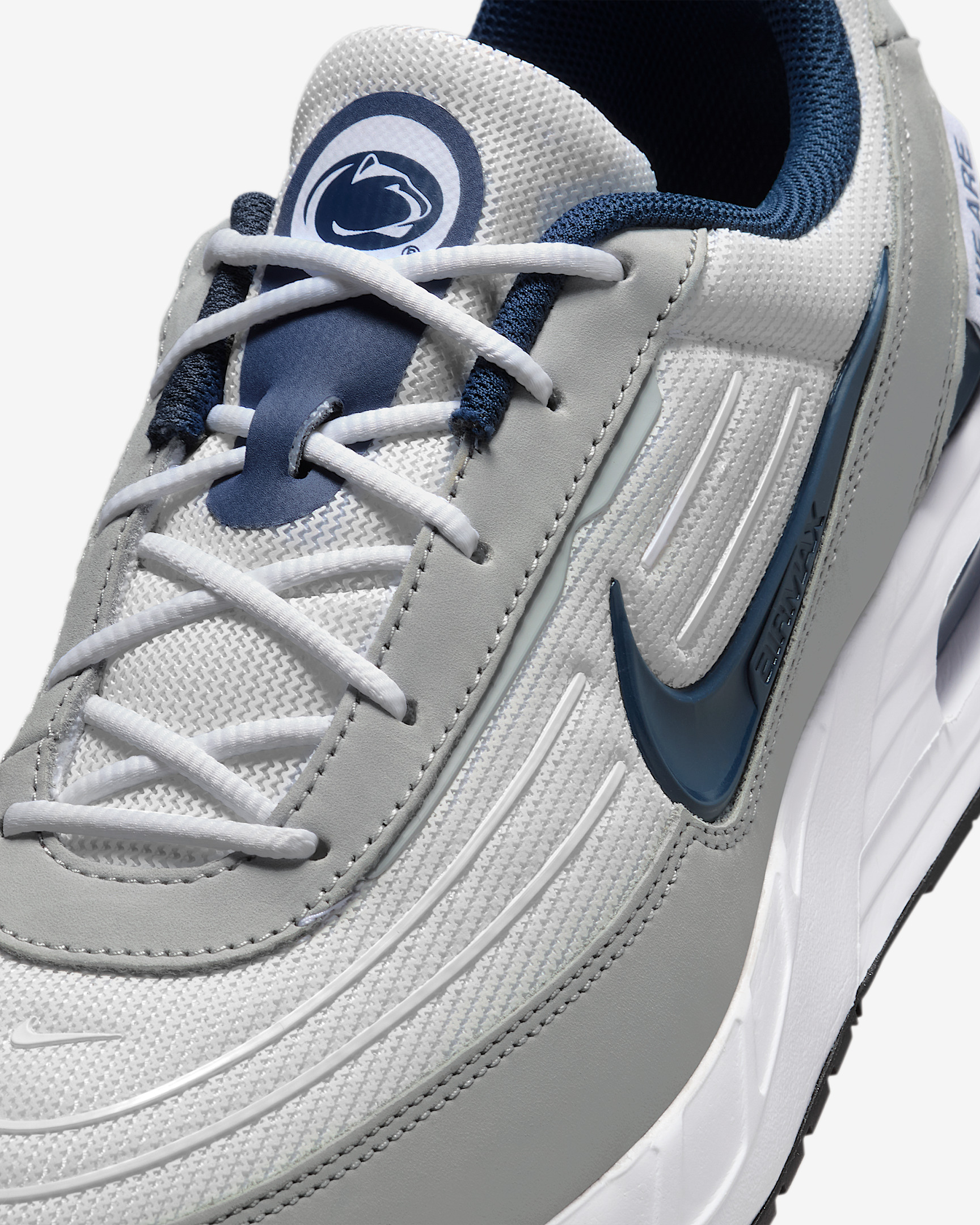Nike College Air Max Verse (Penn State) Men's Shoes - 7