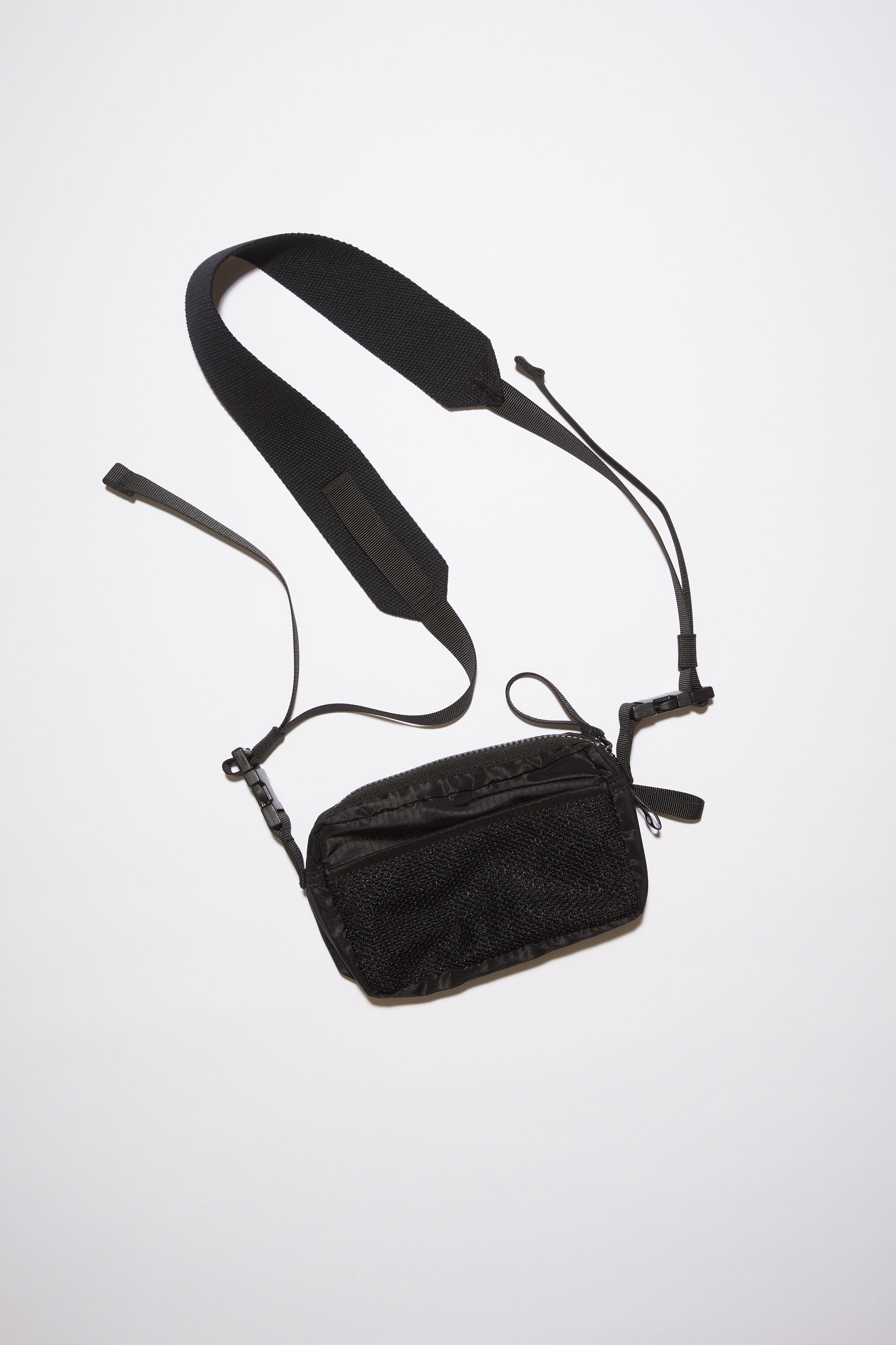 Acne Studios｜CROSSBAGS (C10167 900) Acne Studios - Multipocket micro bag - Black