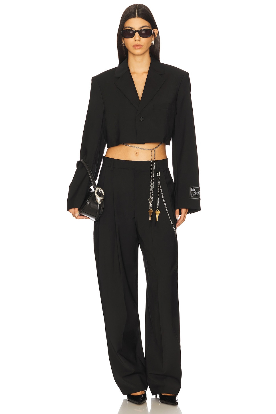 Cropped Blazer With Chain - 4