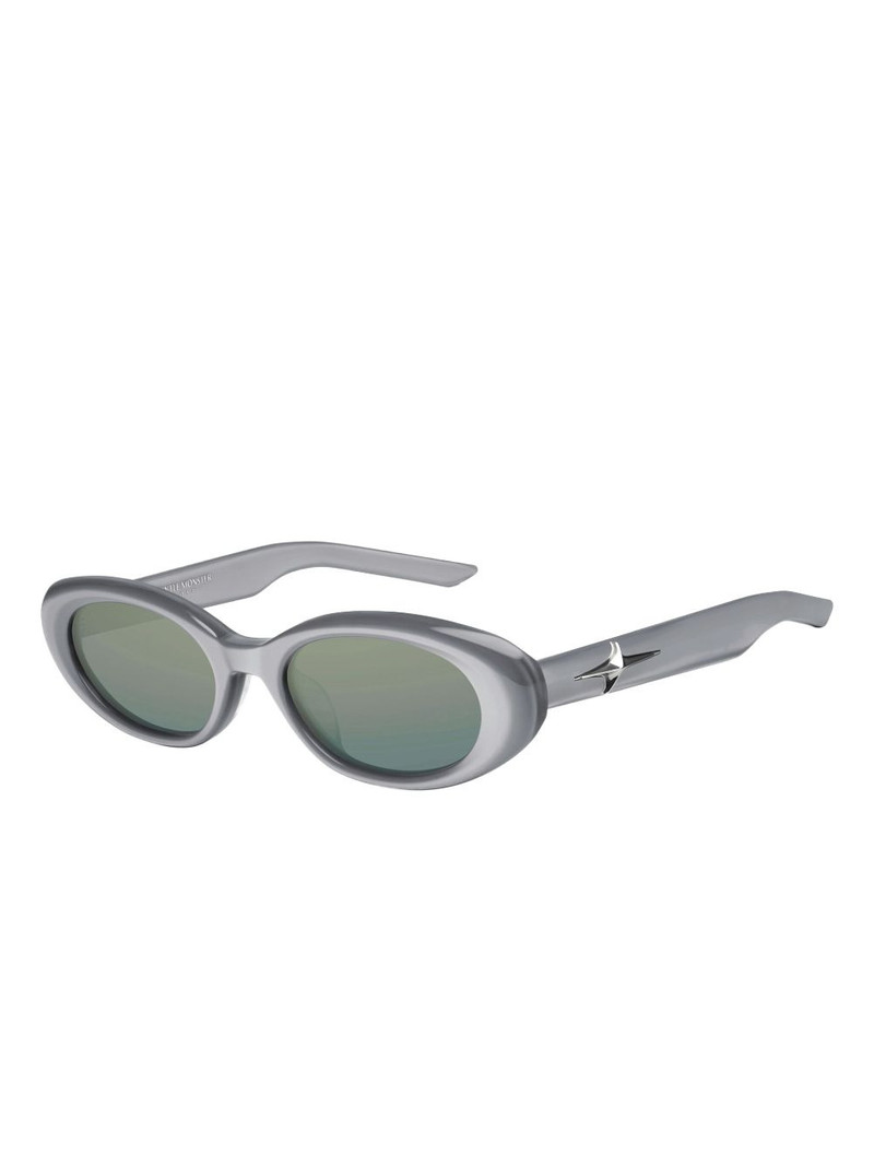 GENTLE MONSTER Loco G13 star-detail sunglasses outlook