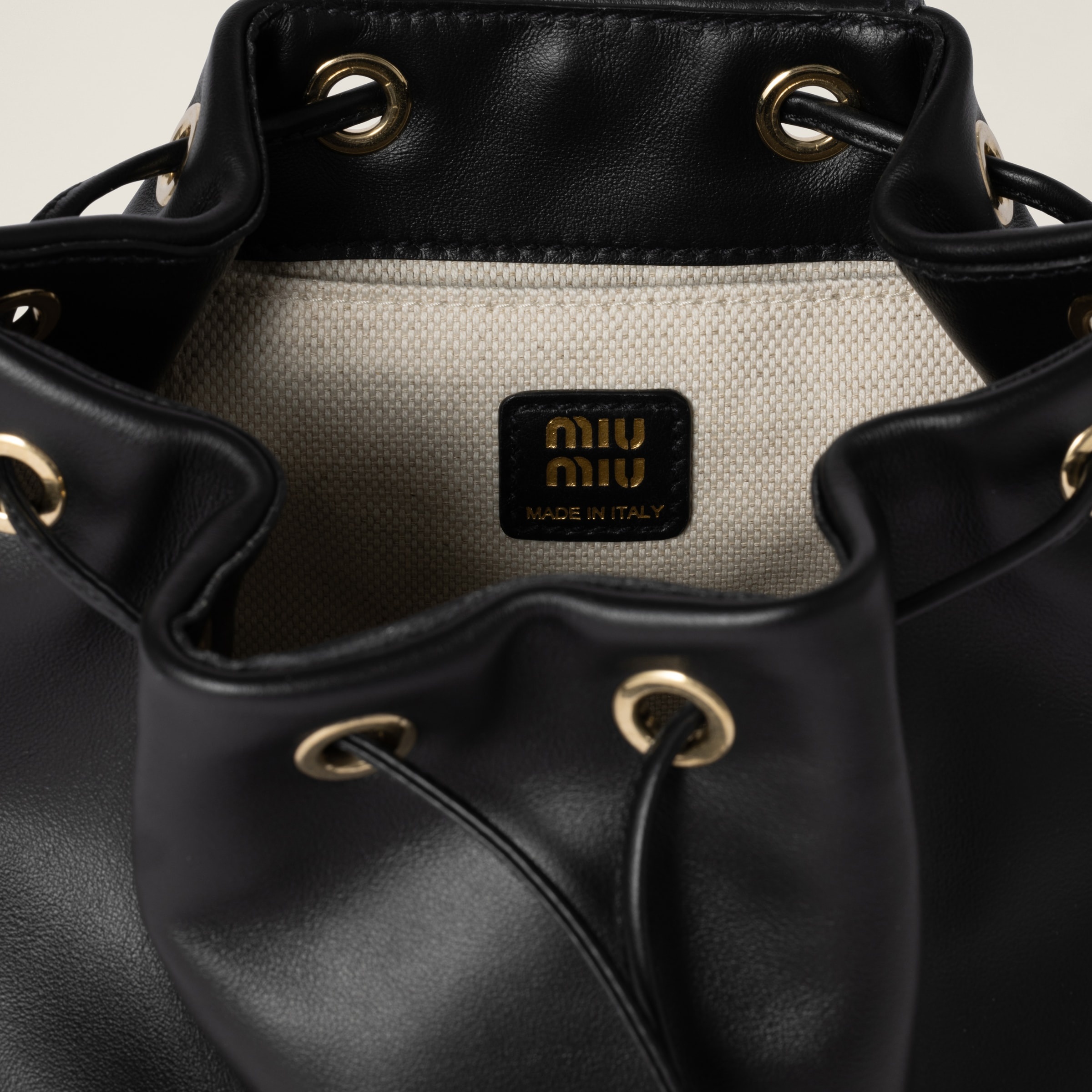 Leather backpack - 6