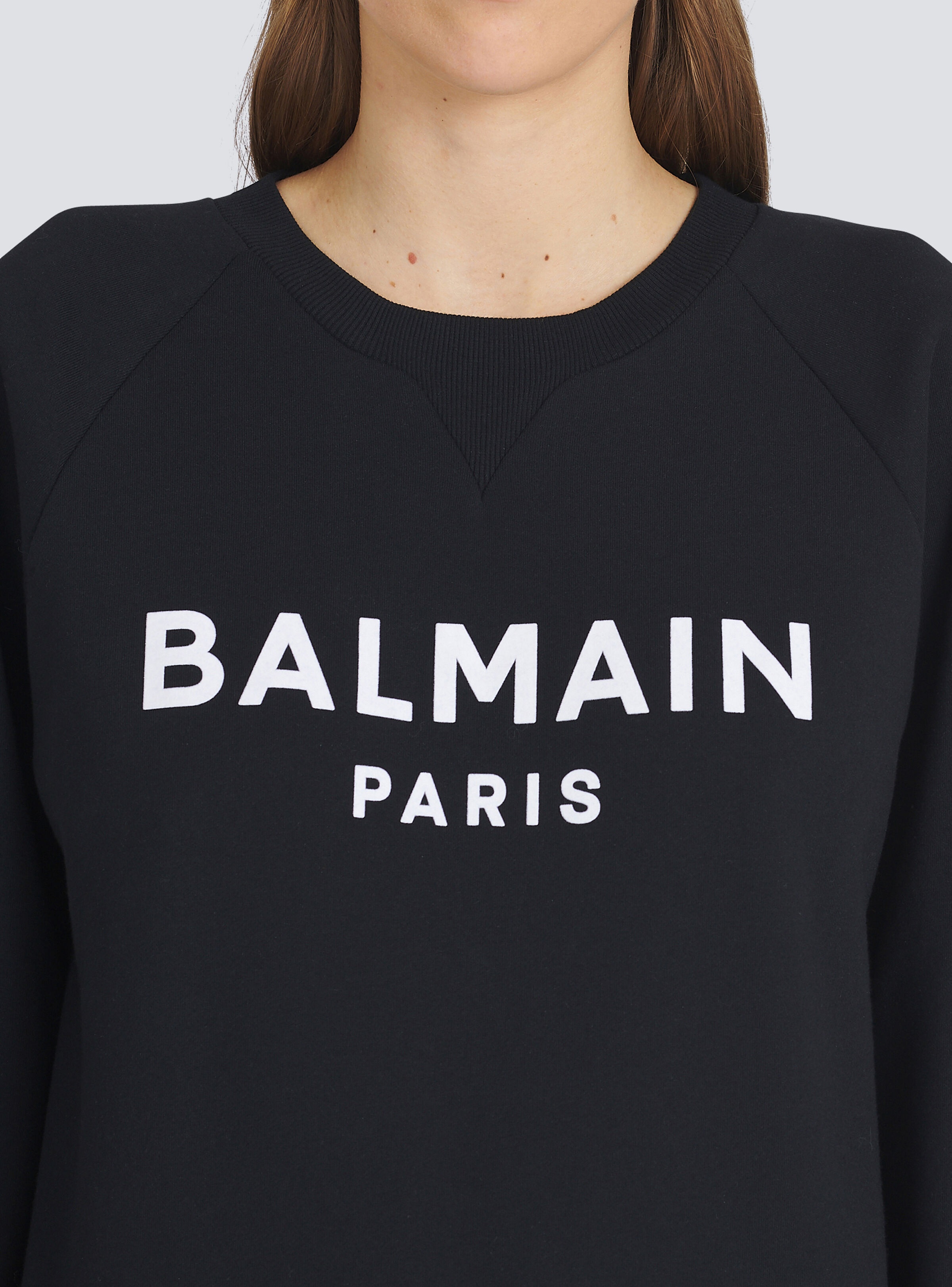 Cotton eco-designed sweatshirt with flocked Balmain logo - 7