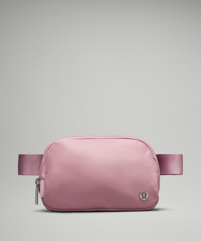 Everywhere Belt Bag with Long Strap 1L 1