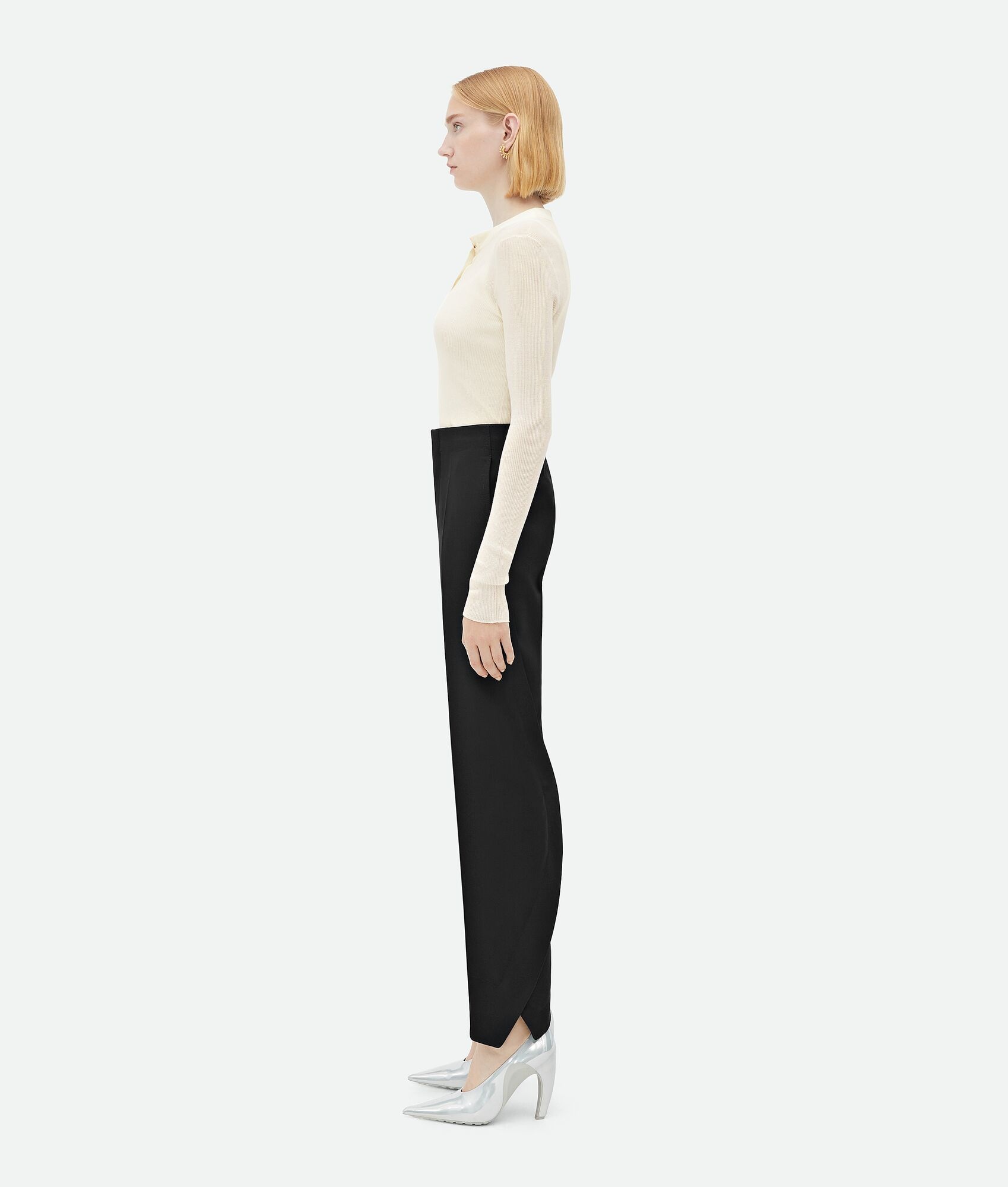 Curved Shape Wool Pants - 2