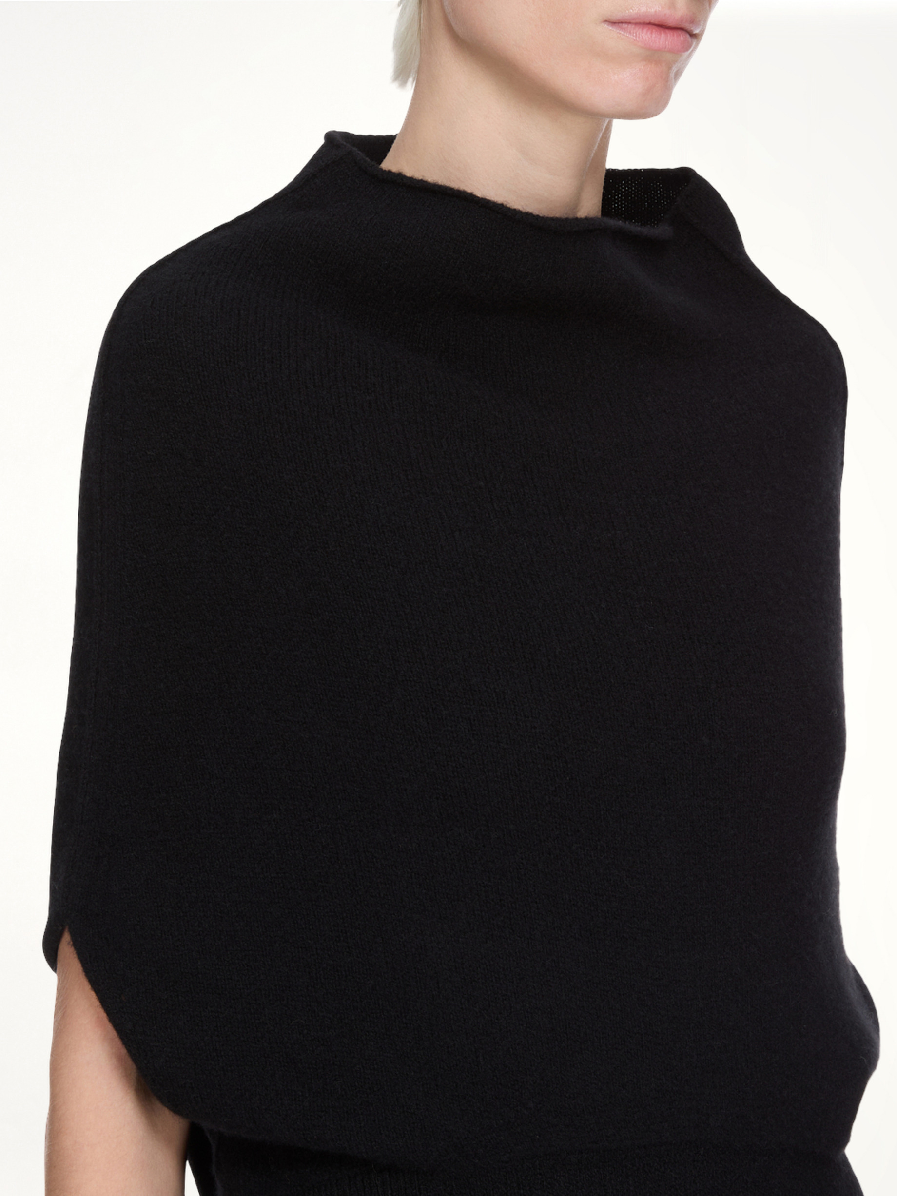 SL Shroud in Black - 3