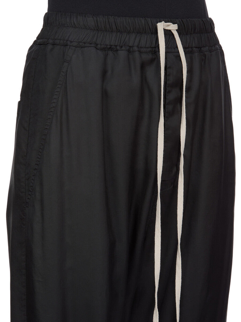 Satin-twill tapered pants Black 4