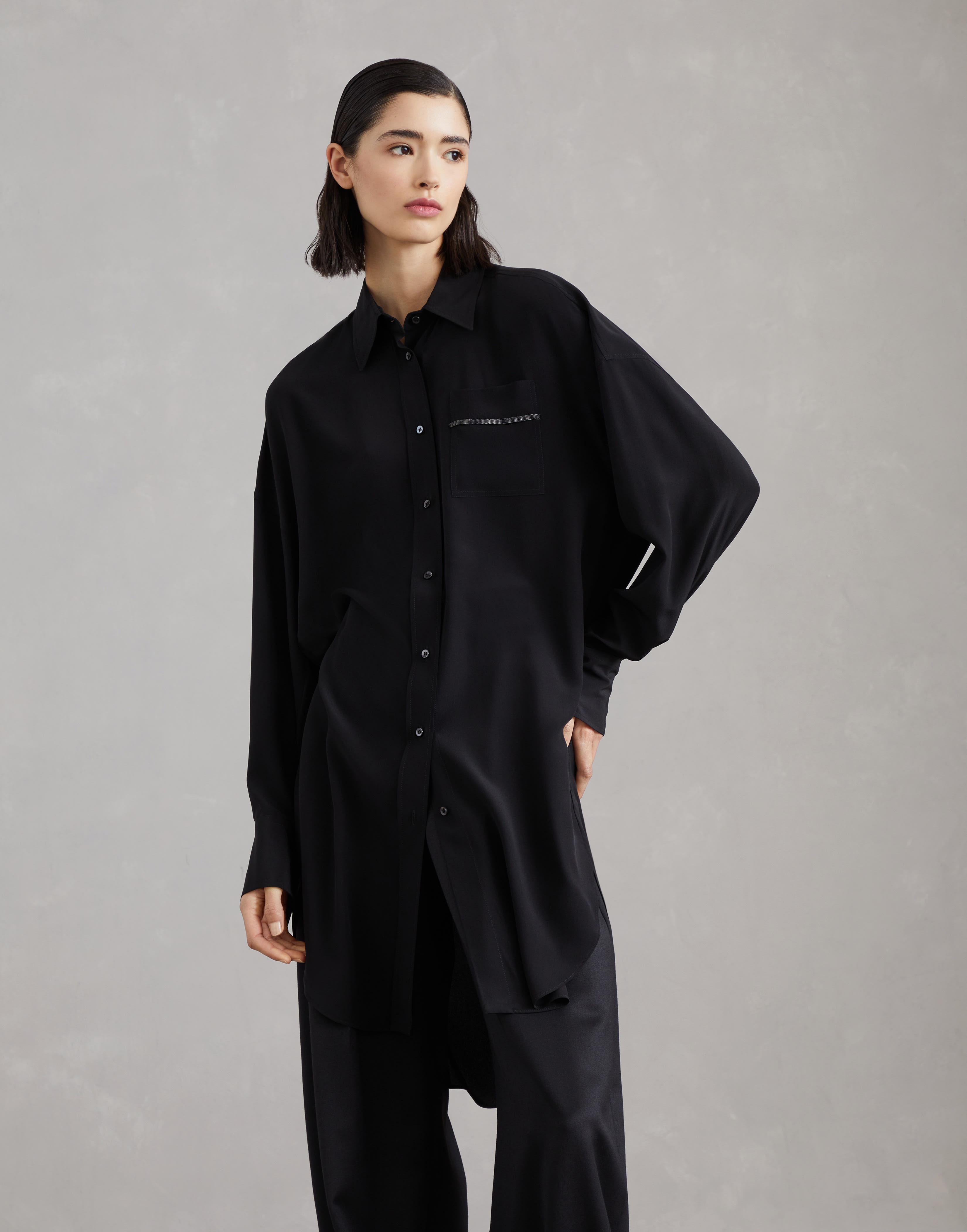 Silk crêpe de Chine long shirt with shiny pocket detail - 1