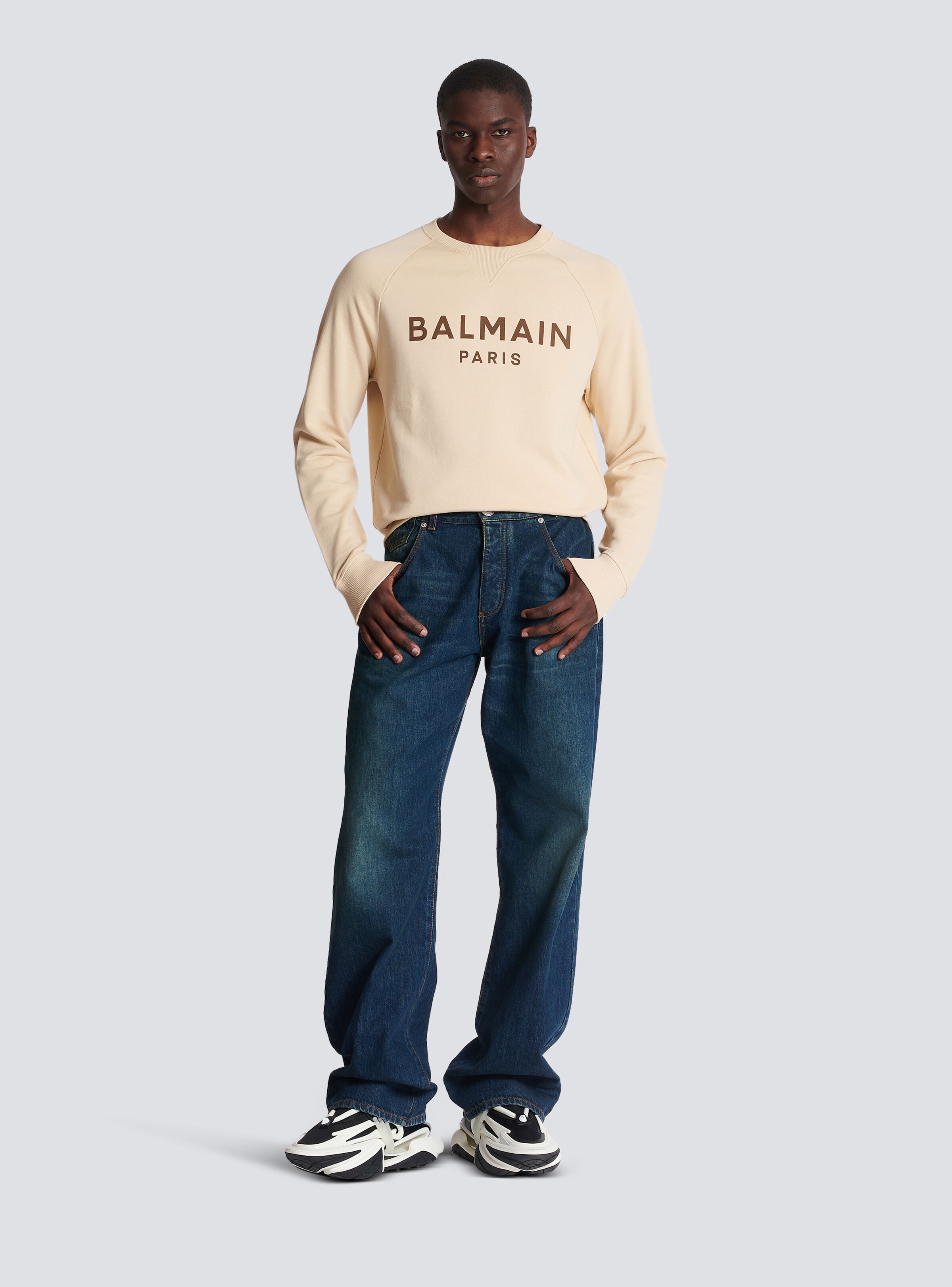 Balmain Paris printed sweatshirt - 2