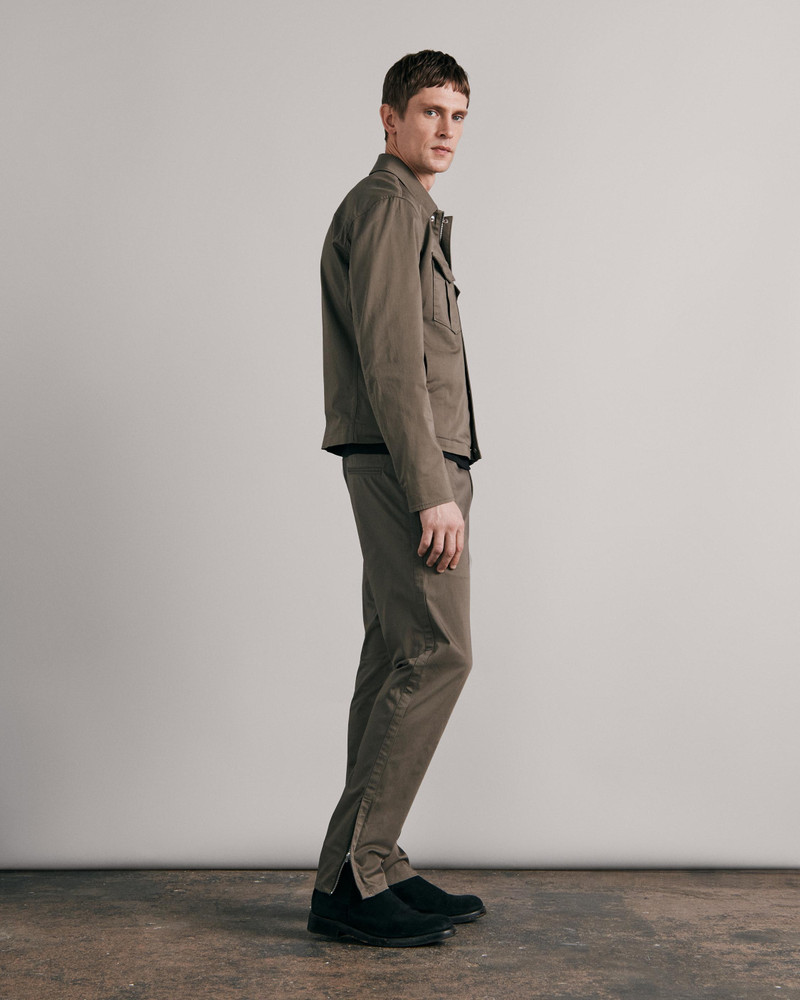 Zander Cotton Pant
Relaxed Fit Pant 4