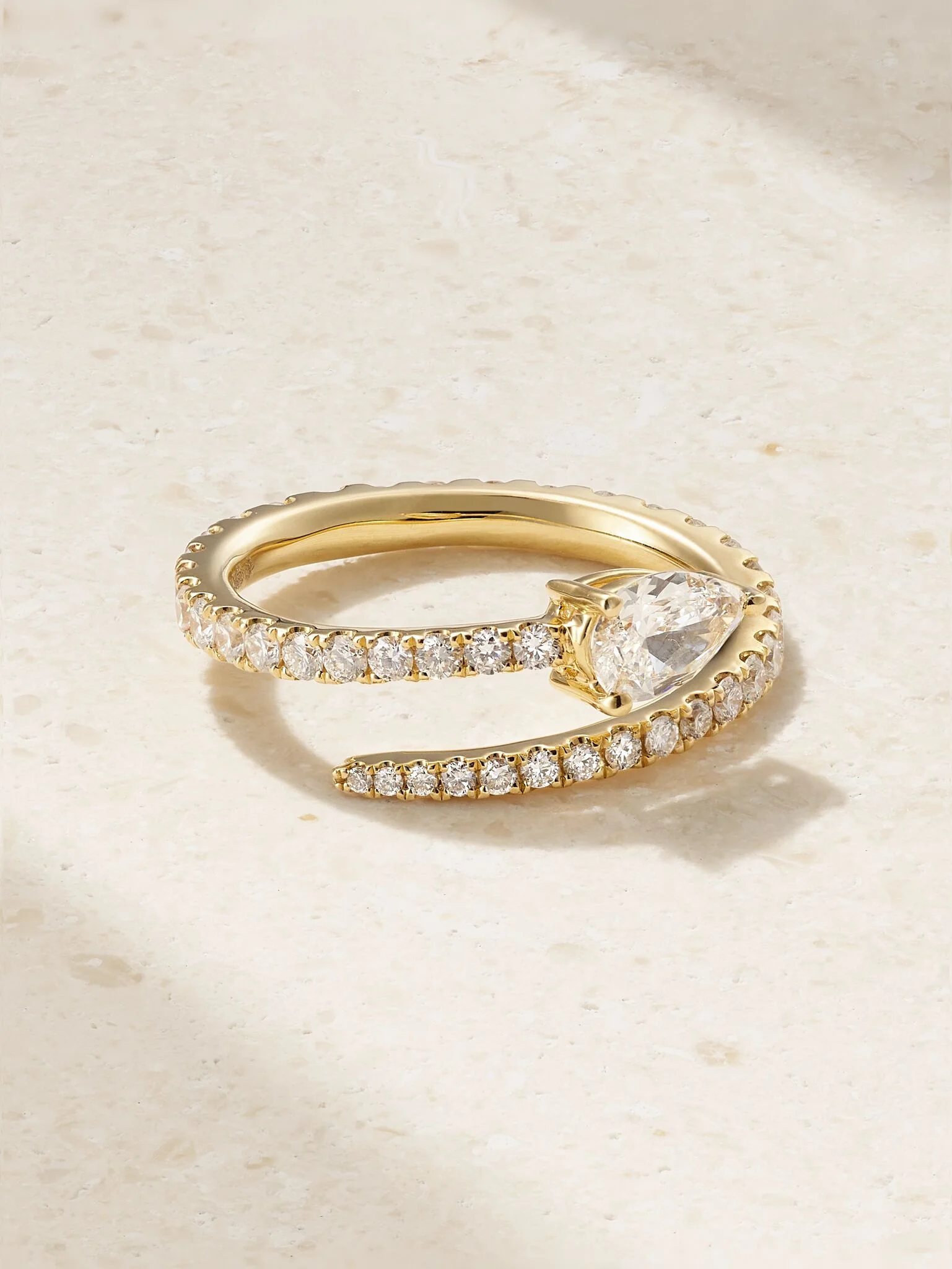 Two Row 18-karat gold diamond ring Gold - 1