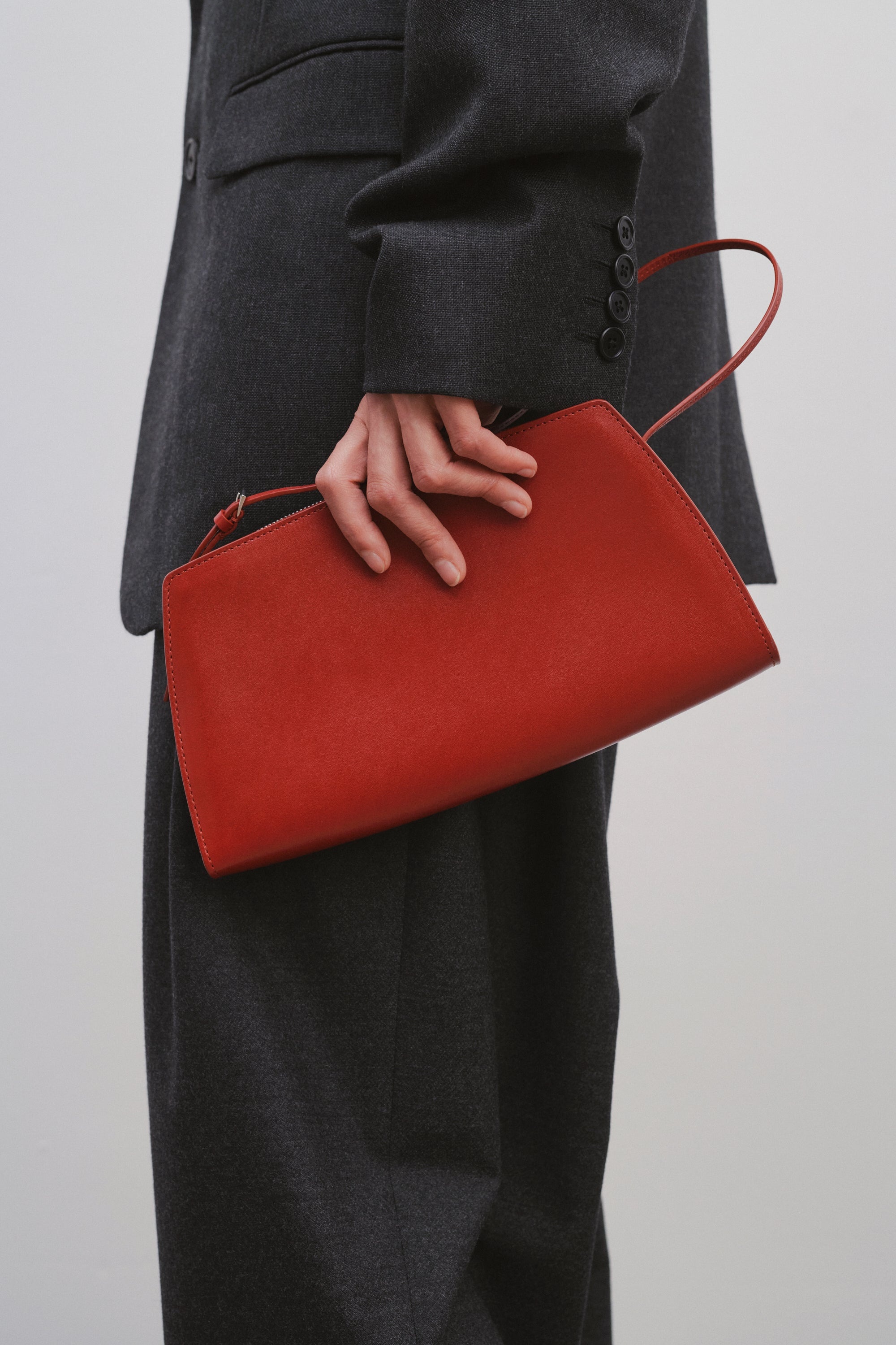 Dalia Baguette in Leather - 4