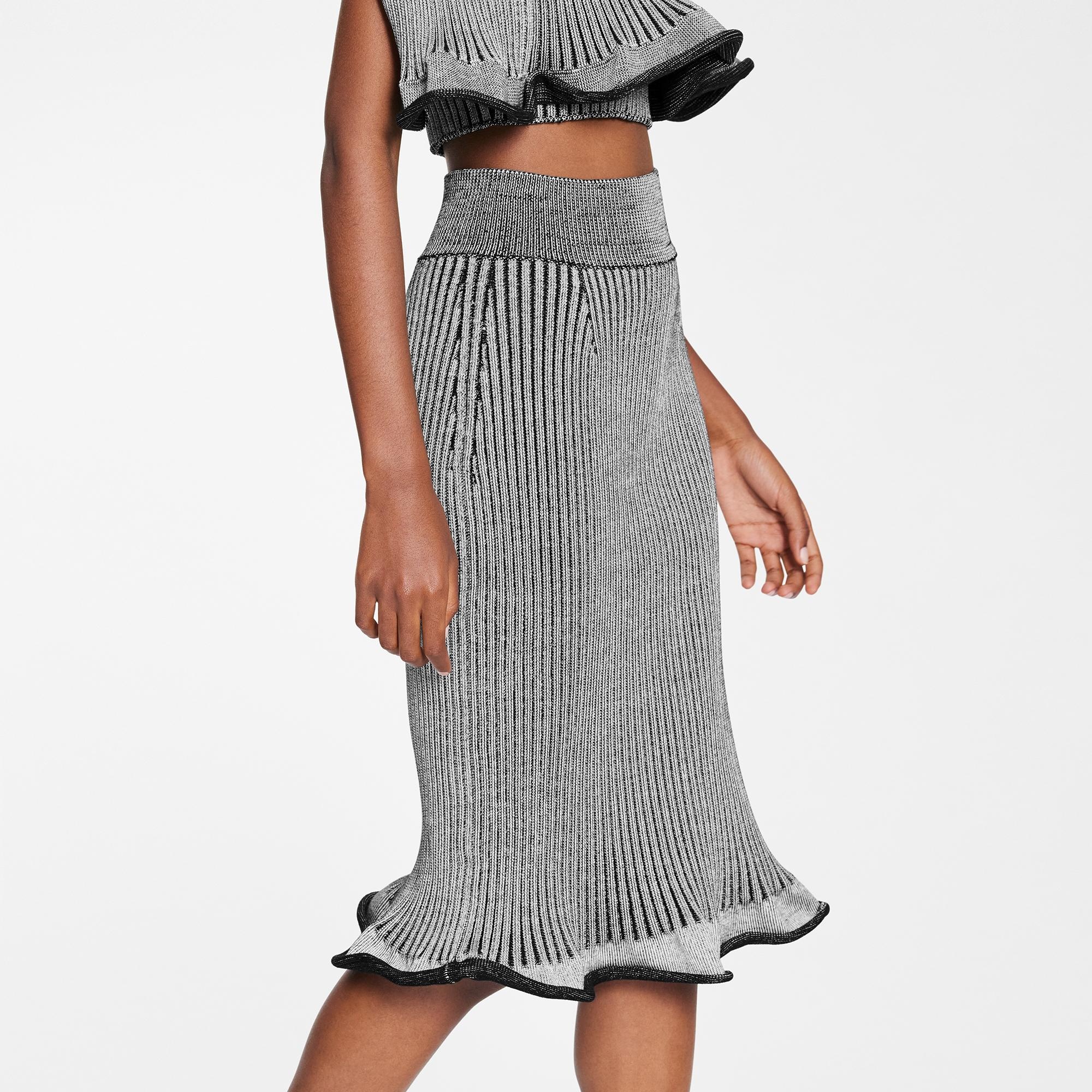 Ribbed Knit Trumpet Hem Skirt - 3