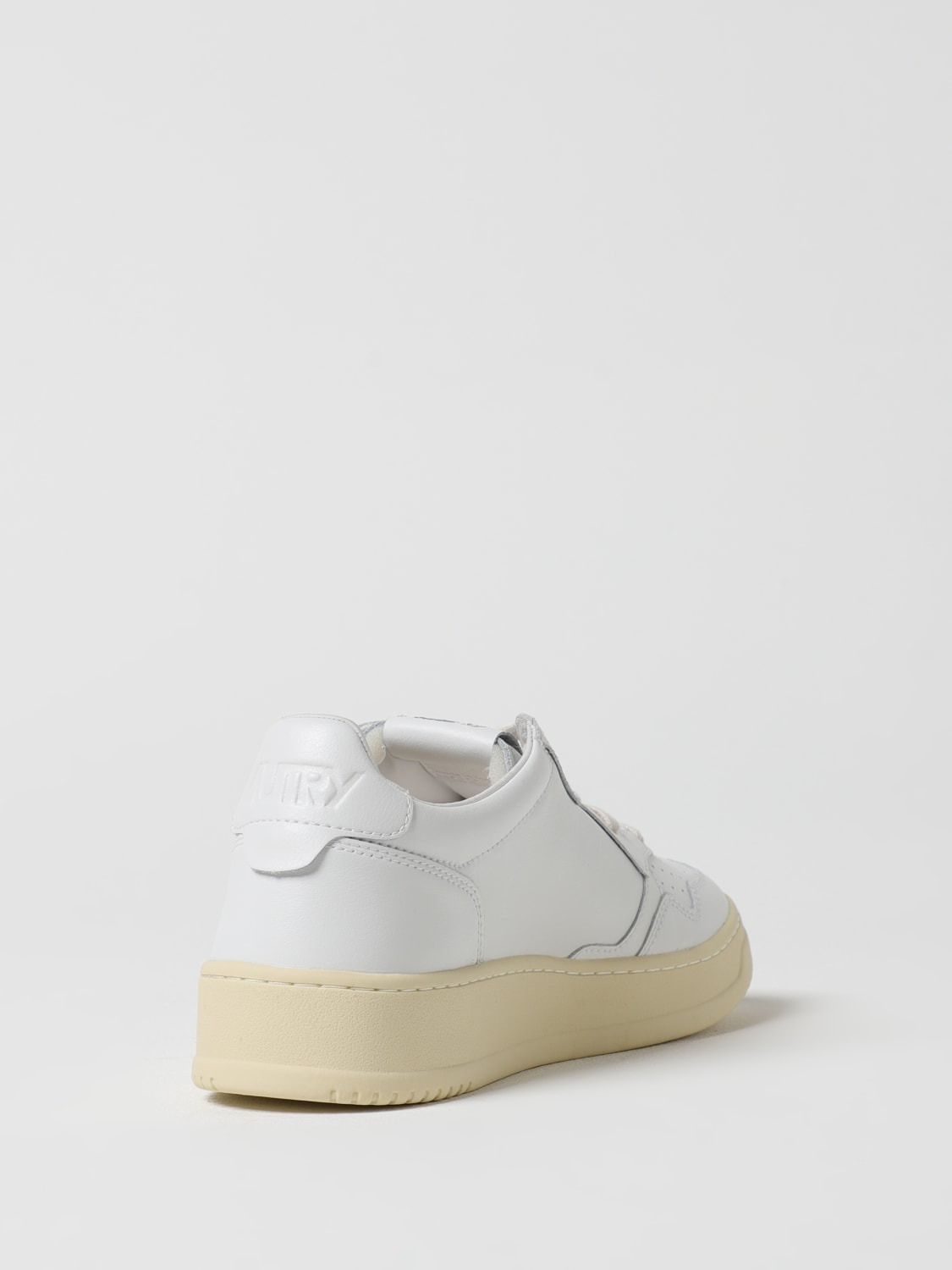 Autry sneakers in smooth leather - 3