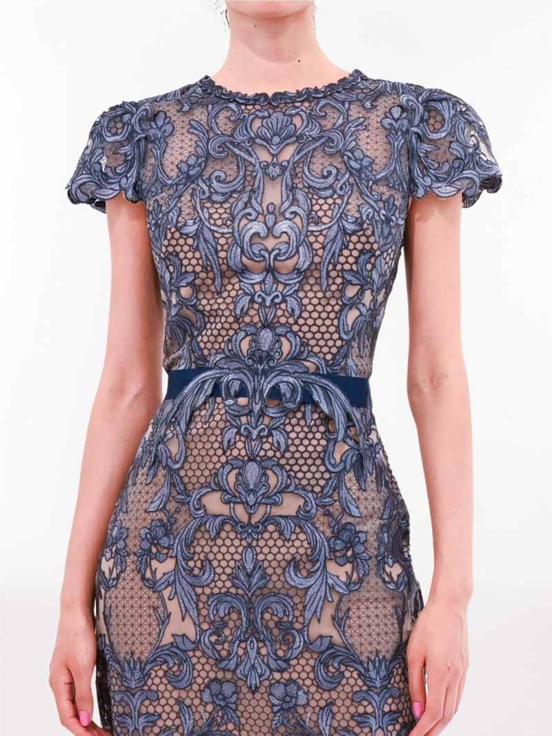 Marchesa NOCTURNES MIDI DRESS outlook