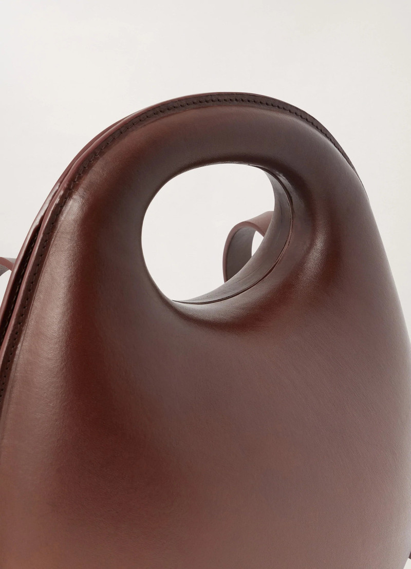EGG BAG
VEGETAL TANNED LEATHER 3