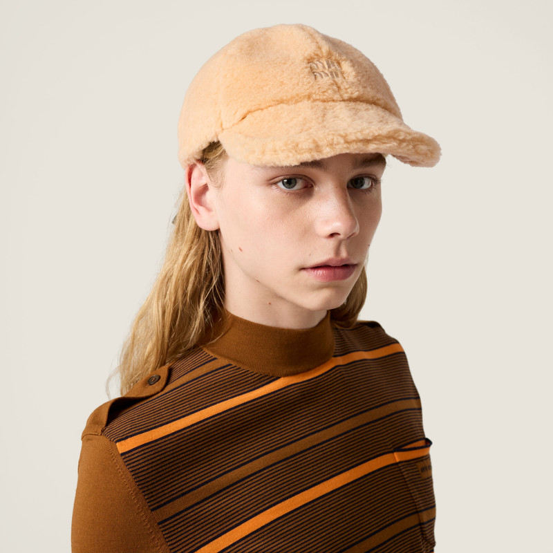 Miu Miu Fleece baseball cap outlook