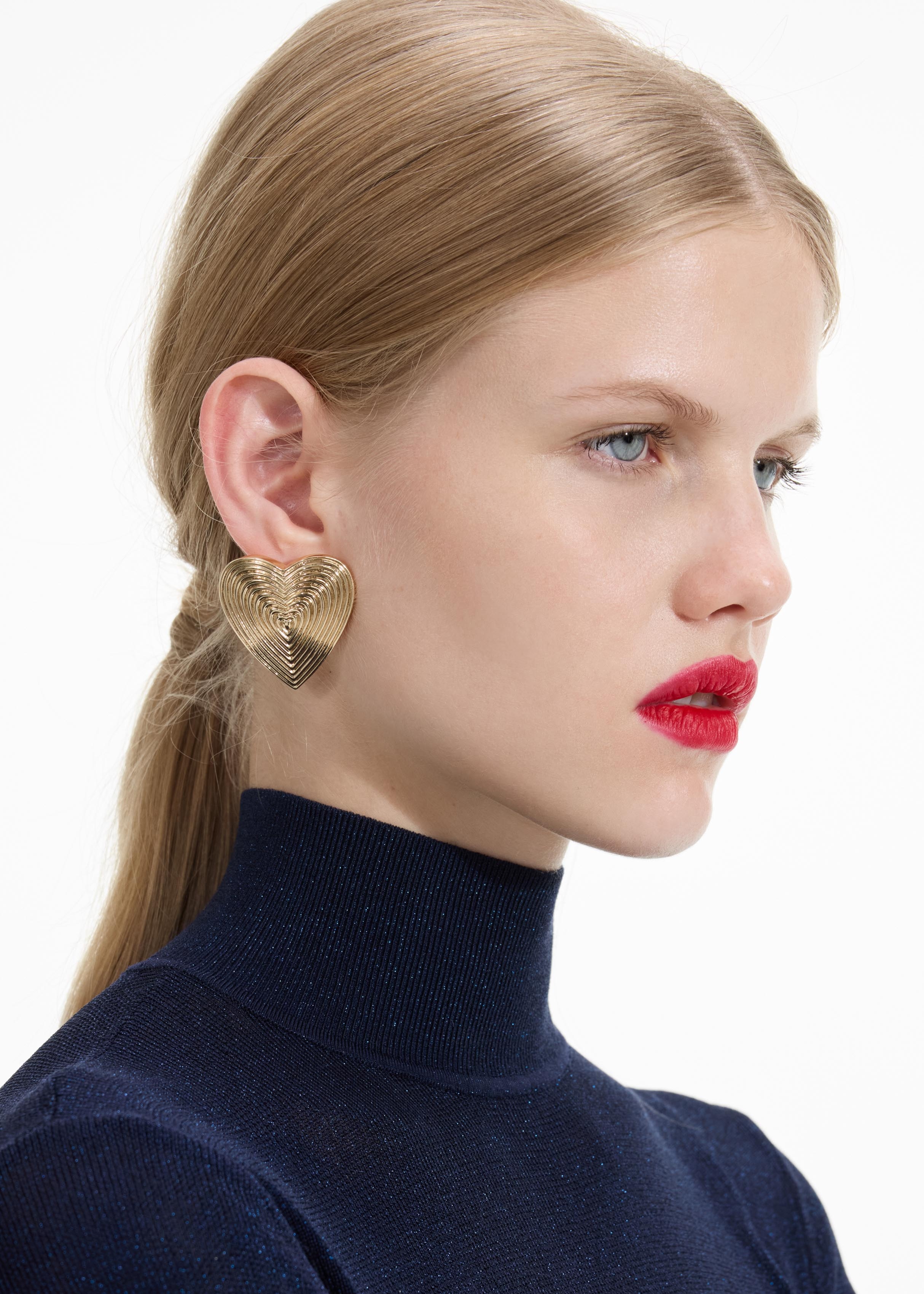 Gold Heart Ridged Earrings - 3
