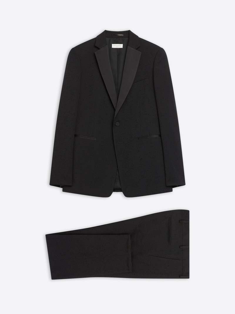 SLIM FIT TUXEDO 1