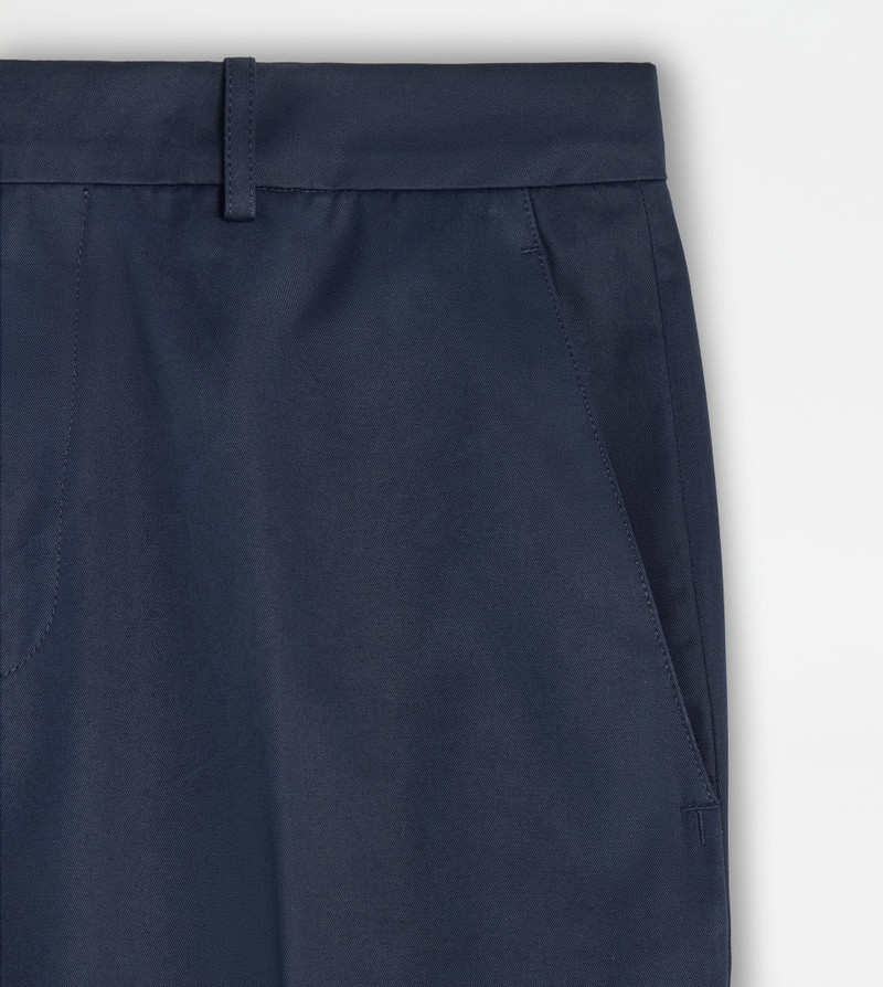 Tod's CHINO PANTS IN COTTON - BLUE outlook
