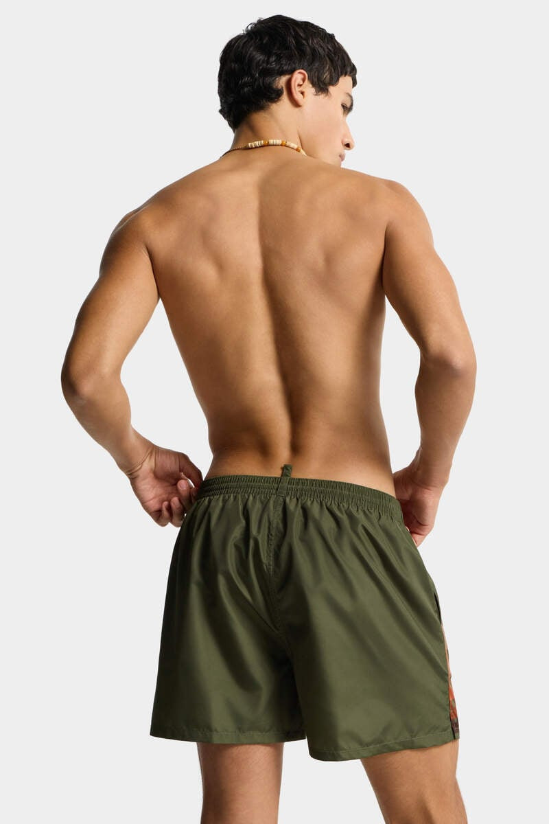DSQUARED2 DSQUARED2 LOGO MIDI SWIM BOXER outlook