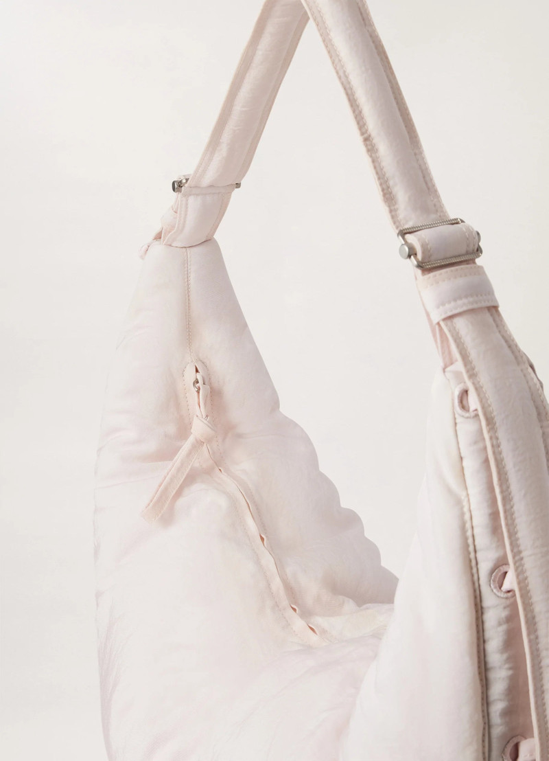 SOFT GAME BAG
NYLON CANVAS 4