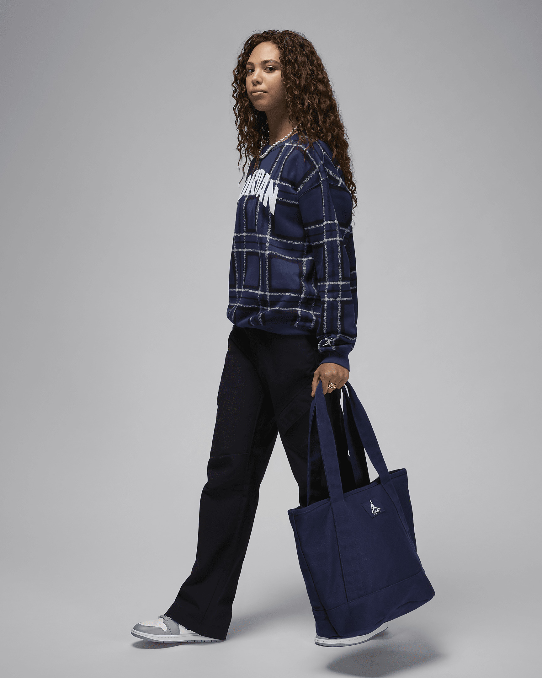 Jordan Brooklyn Fleece Women's Graphic Crew-Neck Sweatshirt - 5