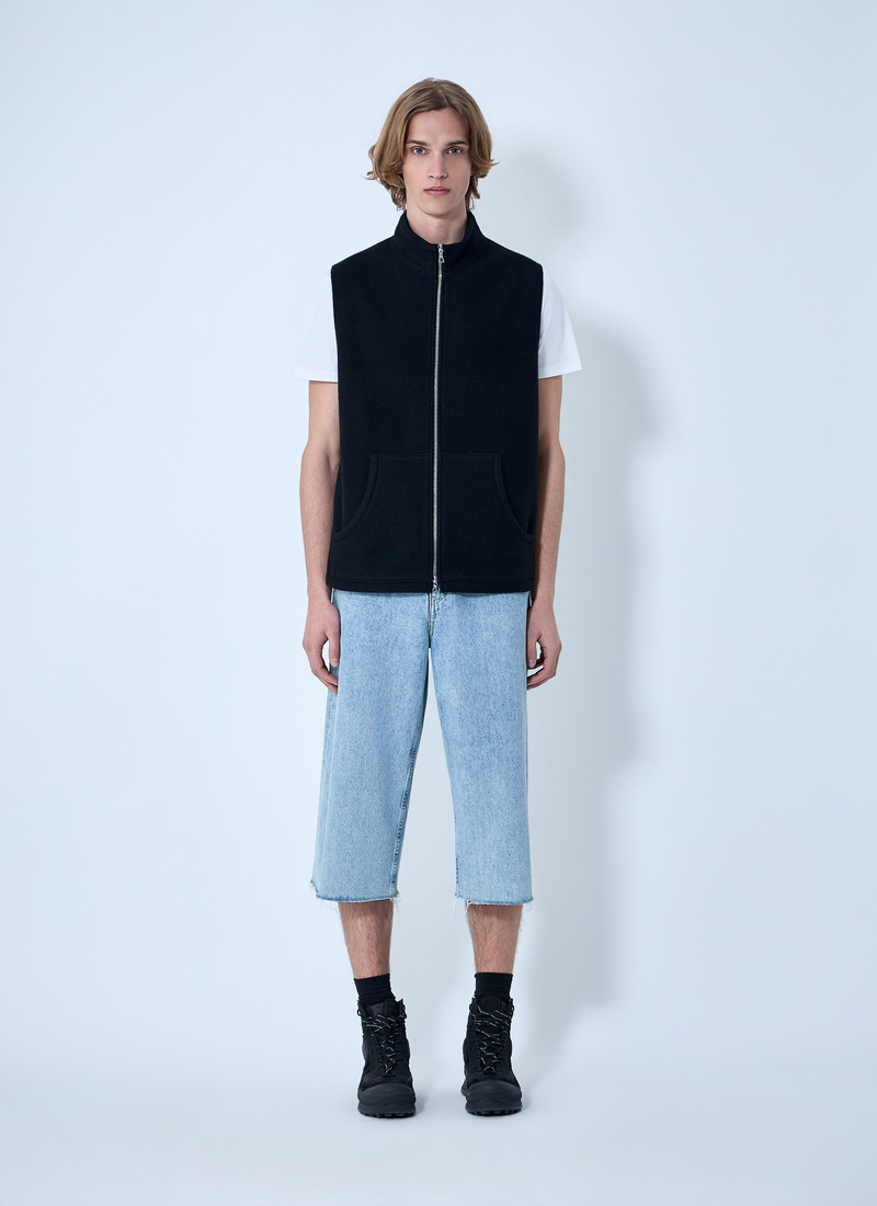 RIER High-Neck Zip Vest outlook