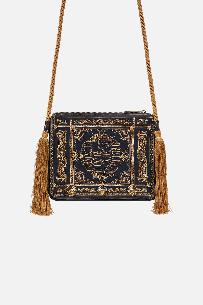 SMALL CROSS BODY BAG 3