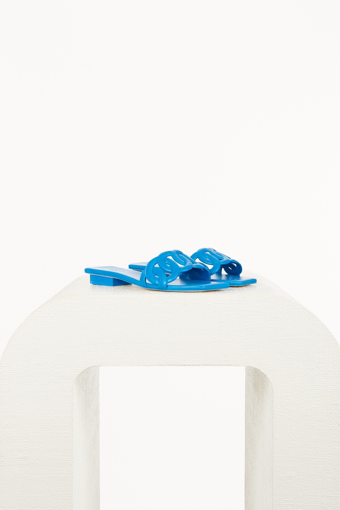 CELINE FLAT - 3