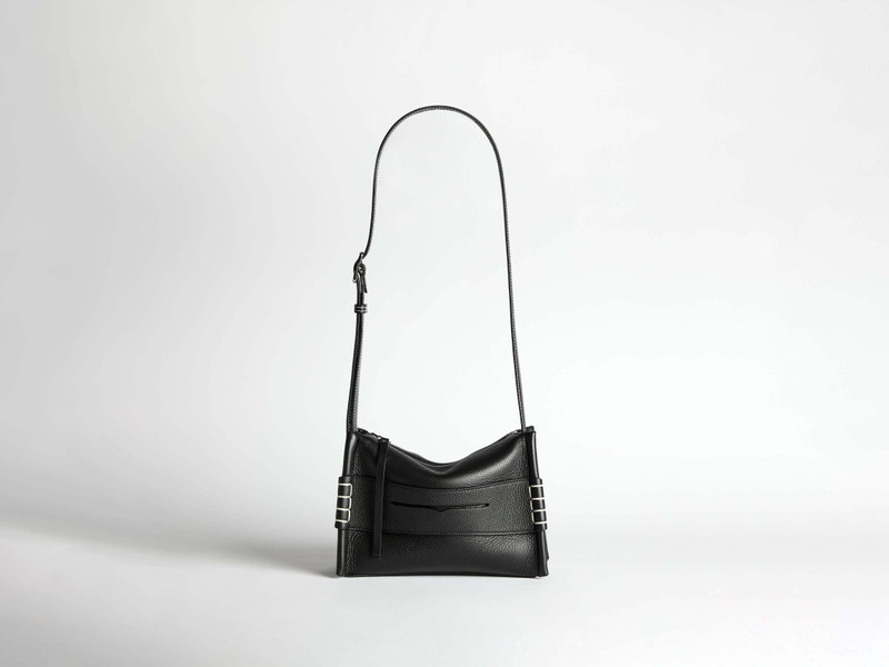 SMALL MESSENGER LOAFER BAG IN BLACK LEATHER 1