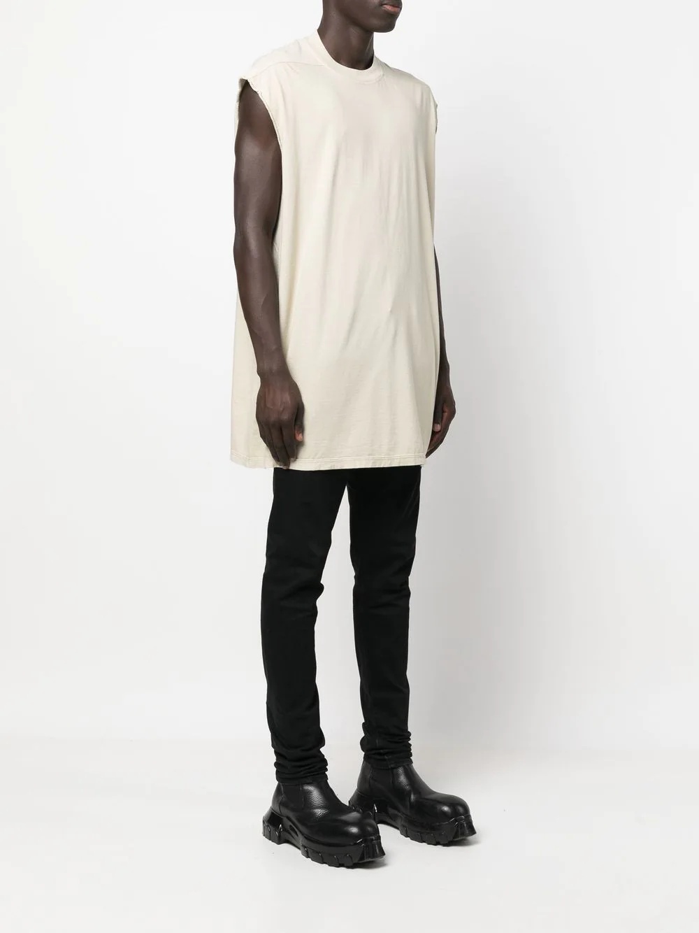 round-neck sleeveless vest - 3