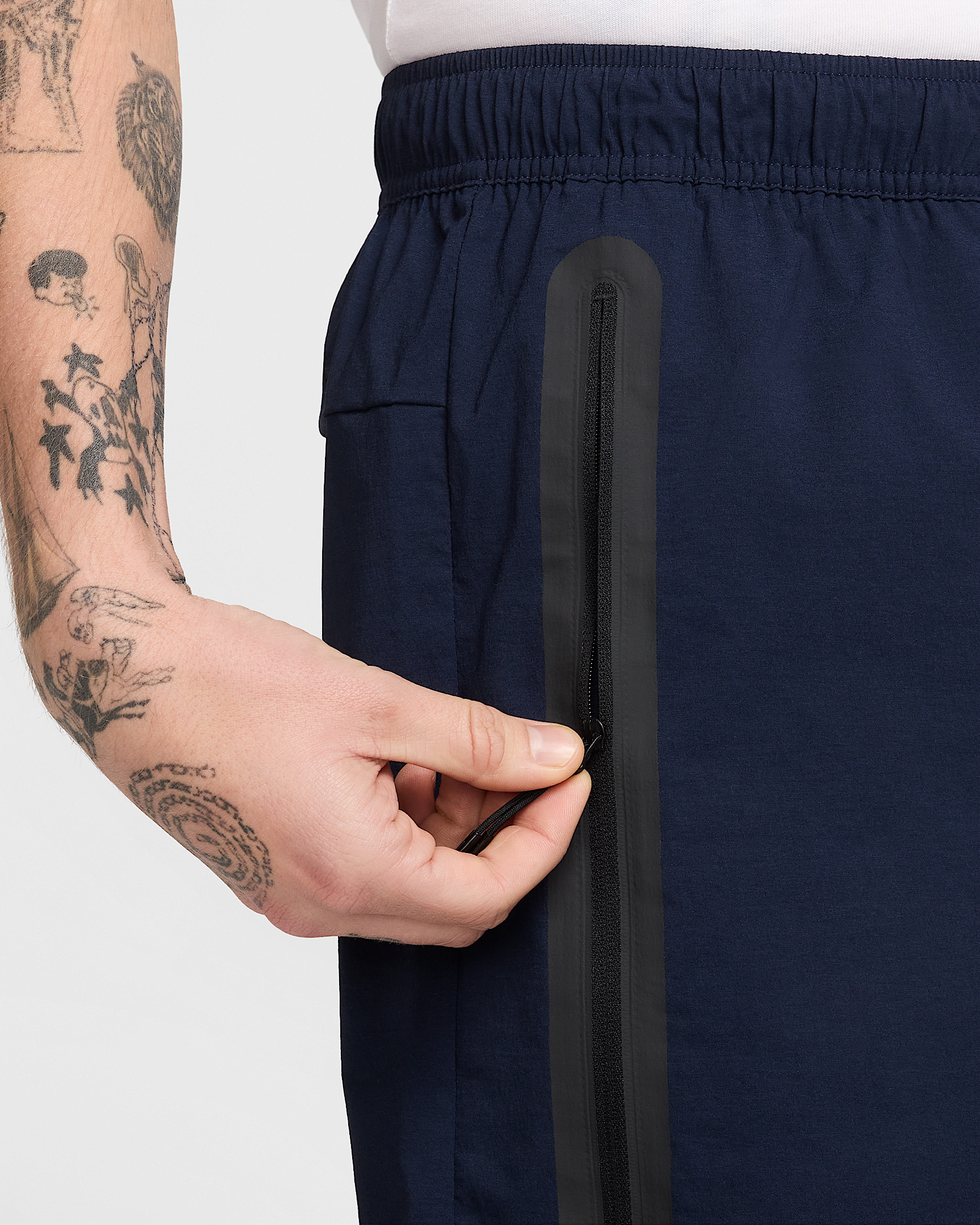 Nike Tech Men's Woven Shorts - 6