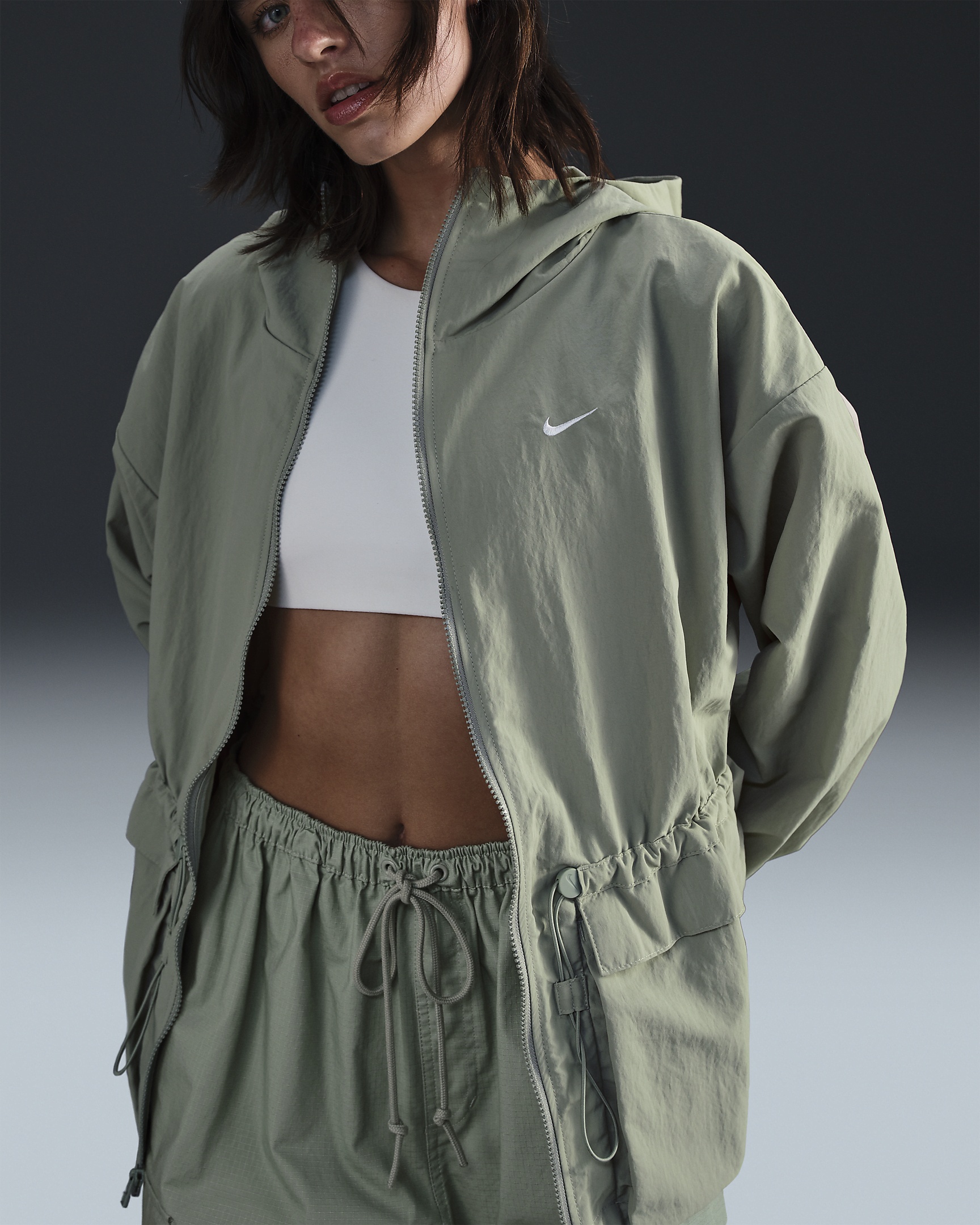 Nike Sportswear Everything Wovens Women's Oversized Hooded Jacket - 1