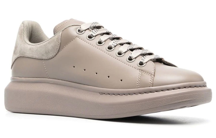 Alexander McQueen Oversized Sneaker 'Stone' 734216WHZNC3145 - 2