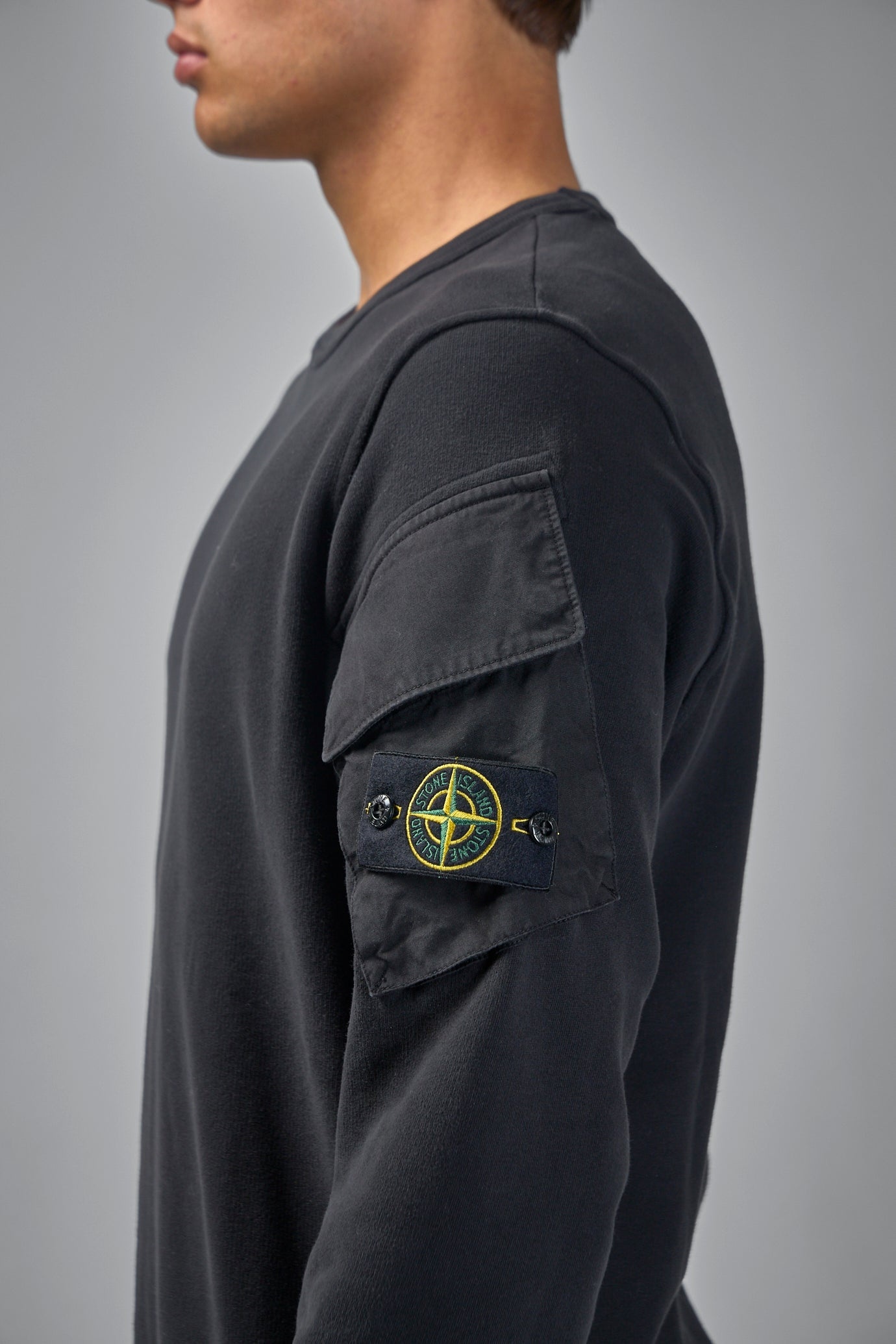 Crewneck Sweater with Pockets - 4