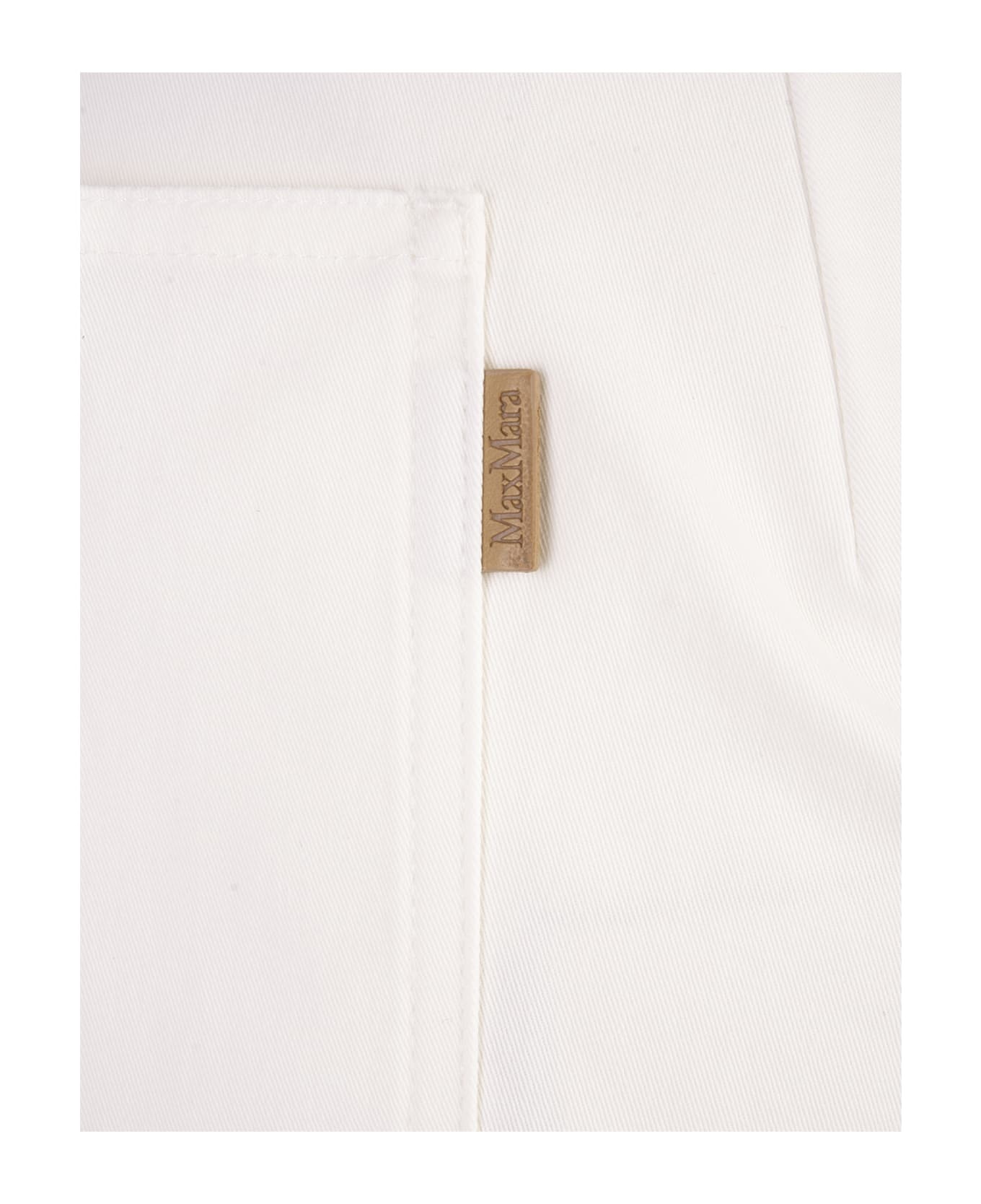 White Riad Shorts - 3