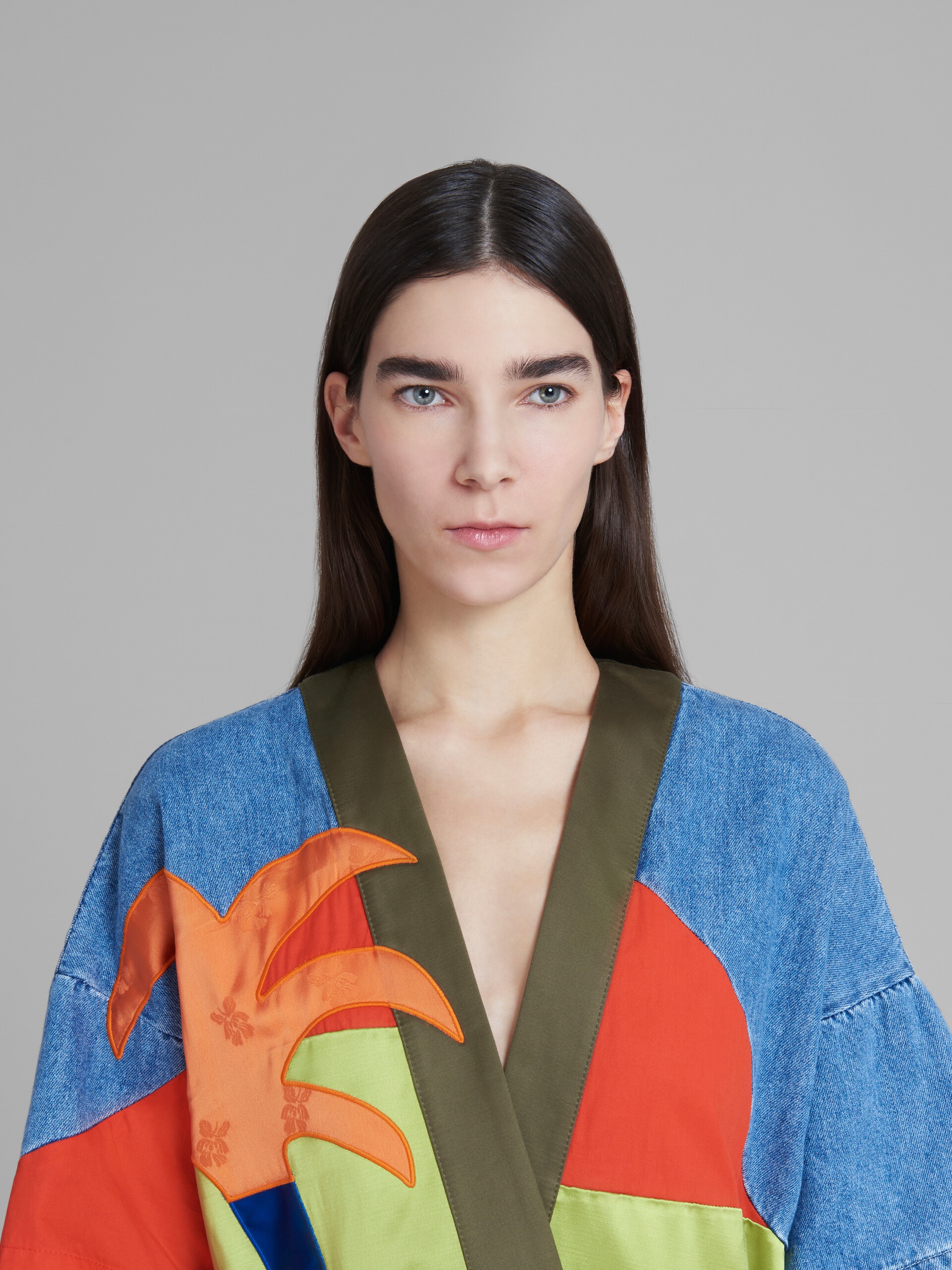 MARNI X NO VACANCY INN - BLUE CHAMBRAY LIGHT COAT WITH EMBROIDERY - 4