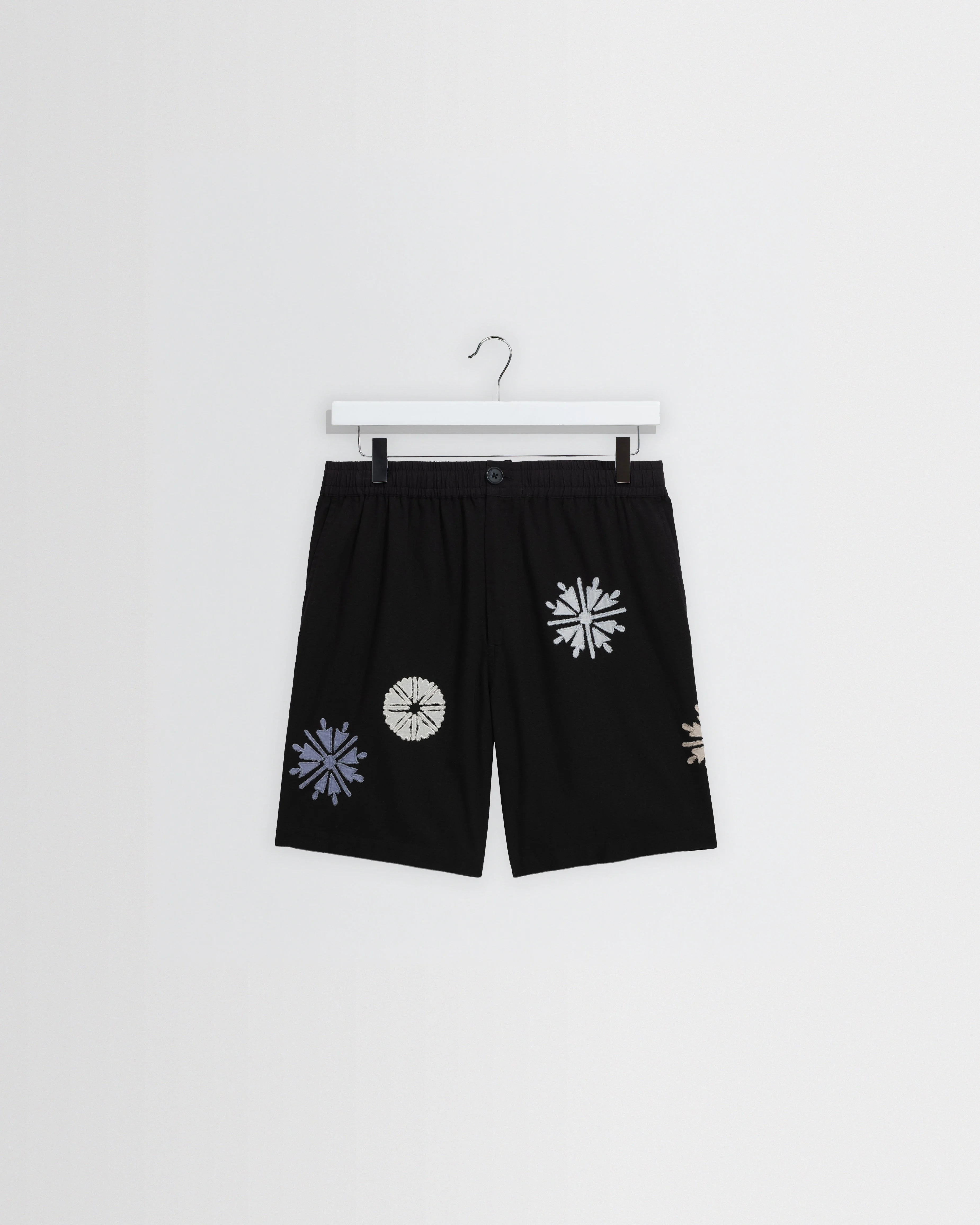 Kurt - Black Round Applique Cotton Shorts - 1