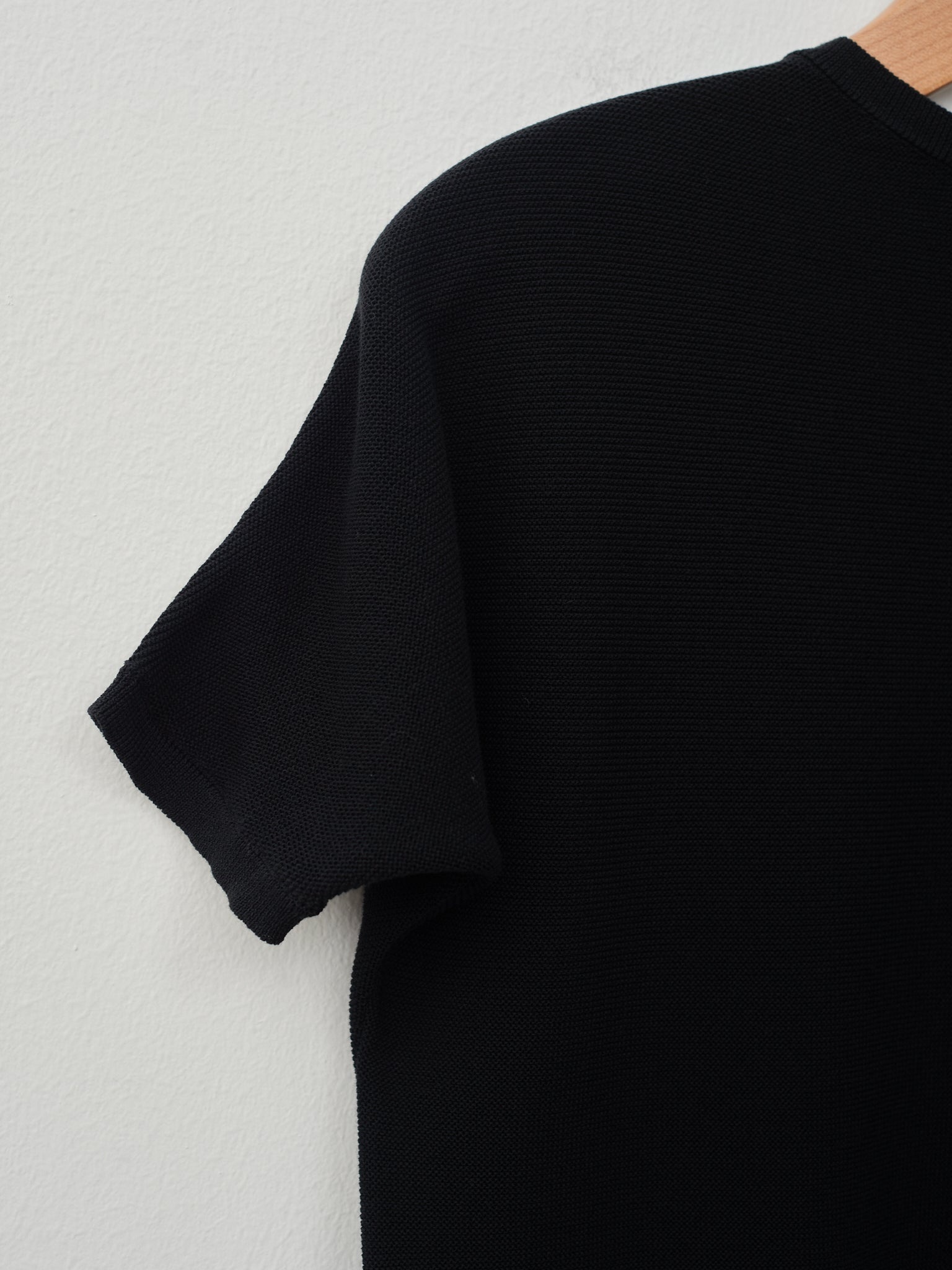 Knitted Light Cotton T-Shirt - Black - 2