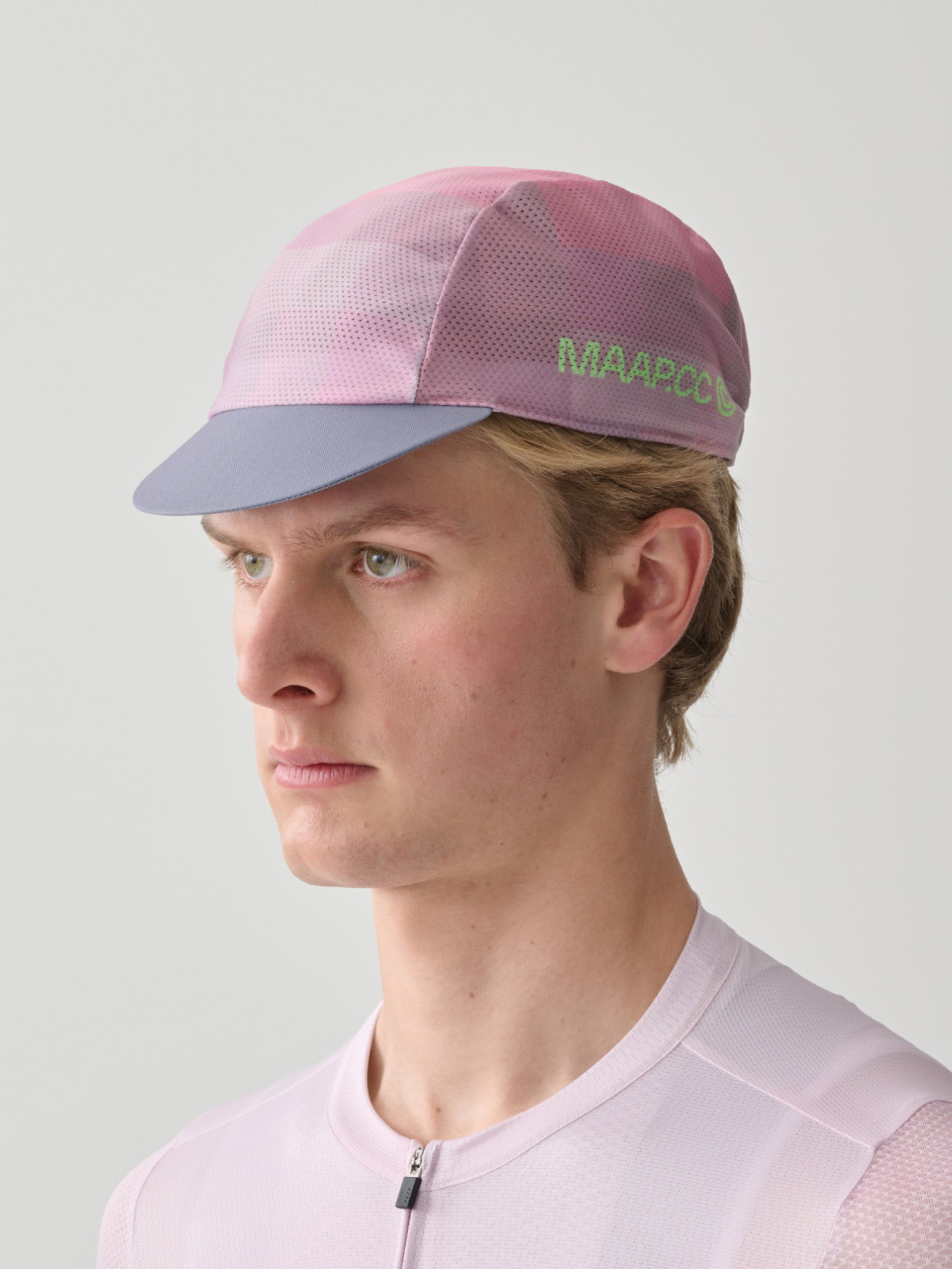 Blur Cap - 4