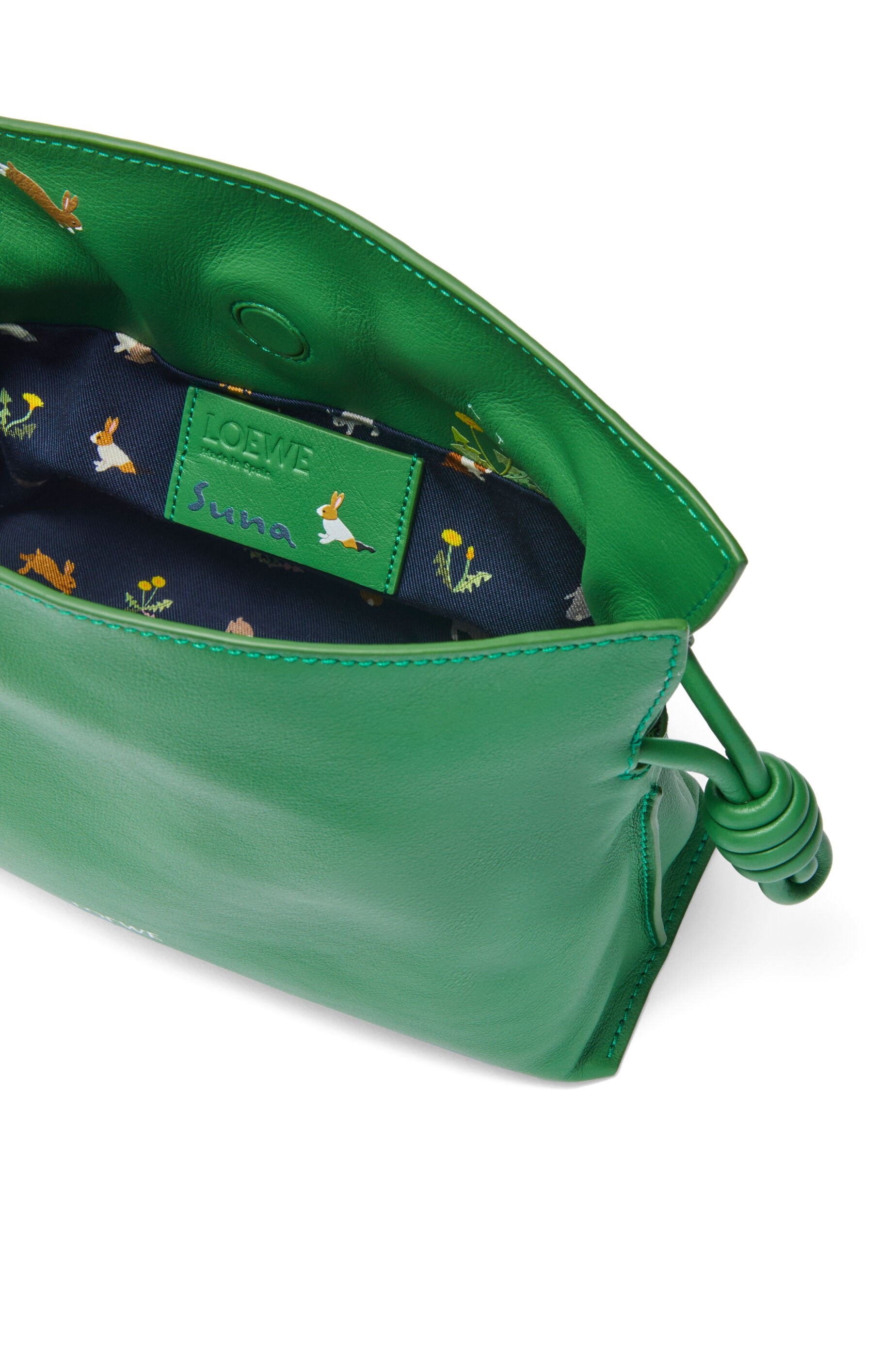 関税込み★LOEWE x Suna Fujita FLAMENCO CLUTCH MINI BUNNIES Loewe x Suna Fujita Flamenco Mini Bunnies Printed Clutch Bag