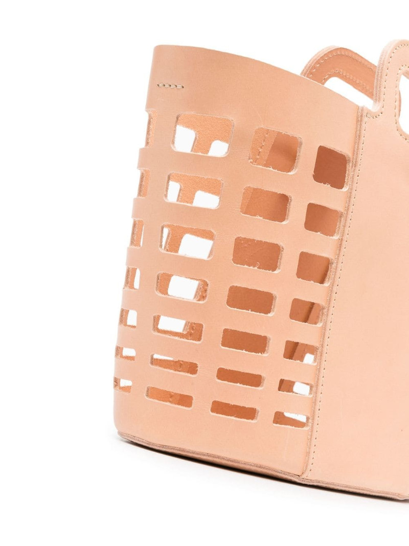 Demijohn bucket bag 4