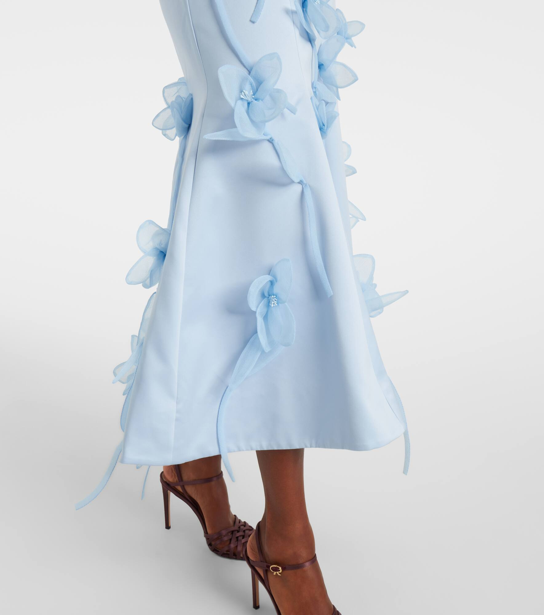 Floral-appliqué strapless gown - 5