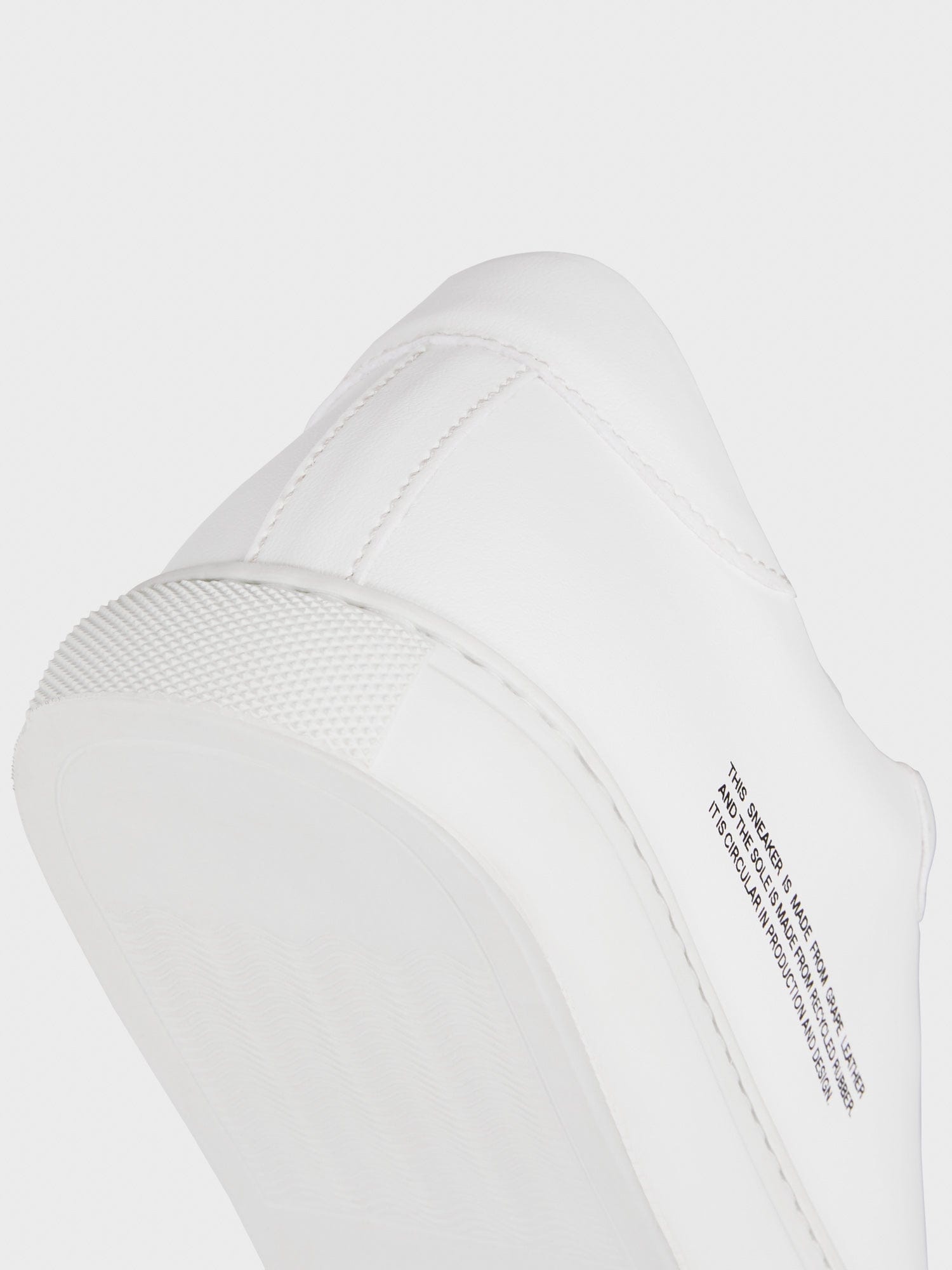 Grape Sneakers - White - 6